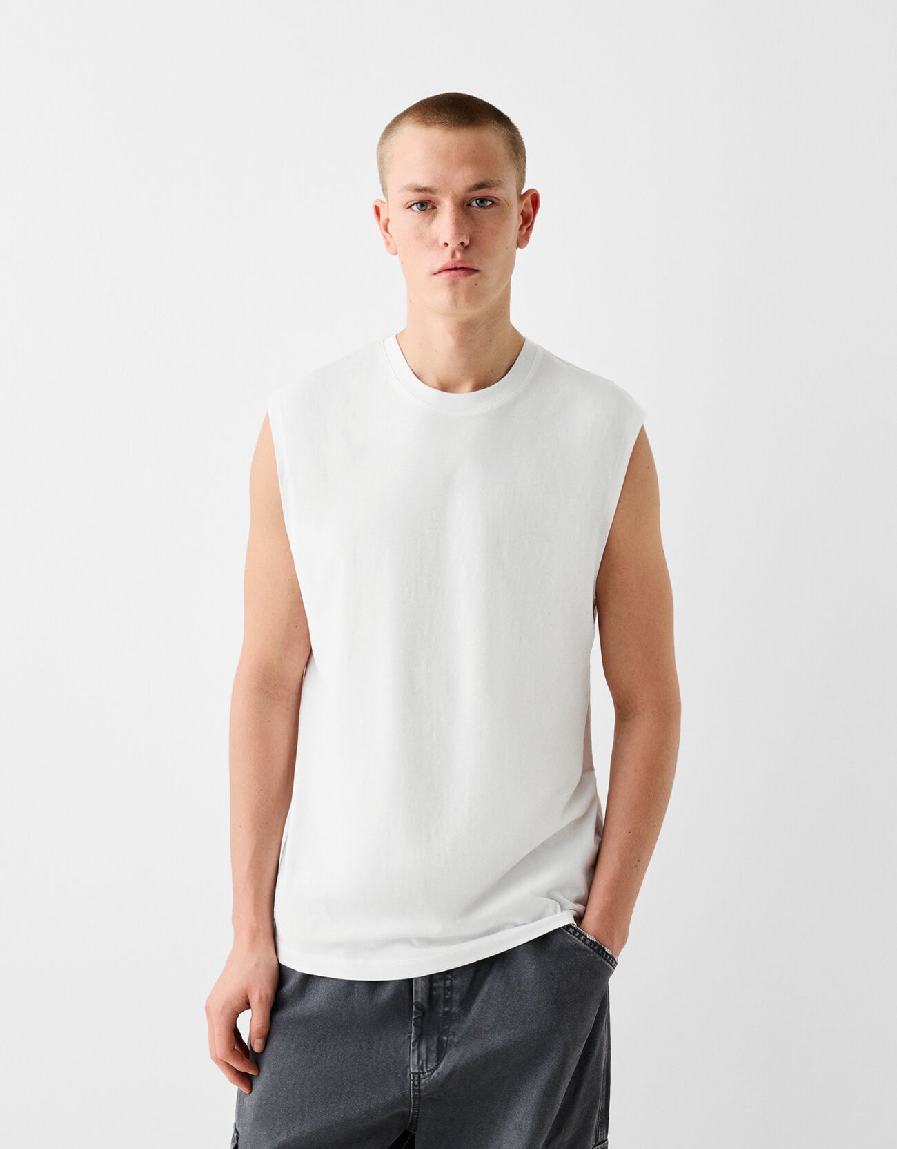 Bershka Ärmelloses Workwear-Shirt Herren Xl Weiss