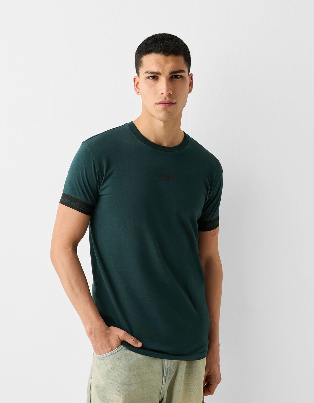 Bershka Maglietta A Maniche Corte Slim Fit Con Fasce Uomo Xxs Verde