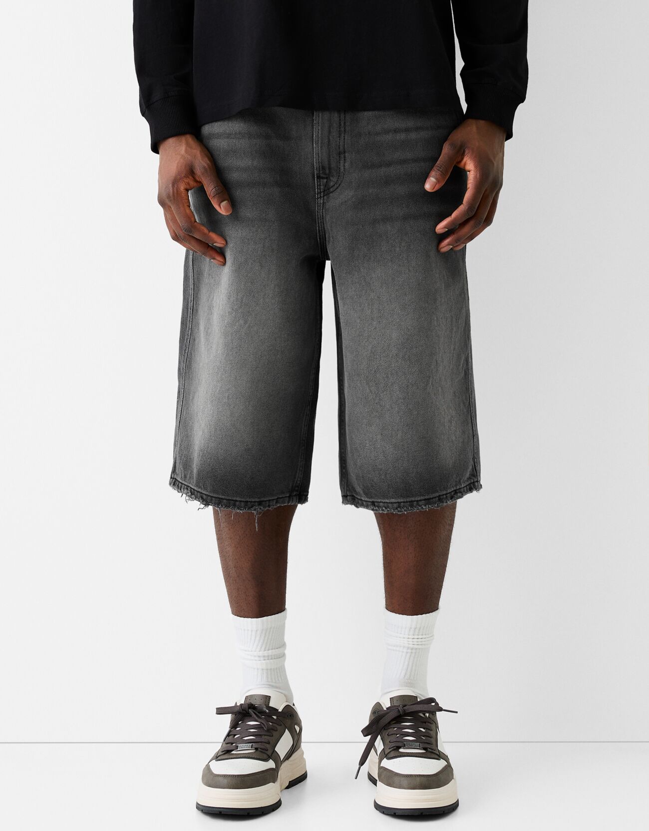 Bershka Skater-Denim-Bermudas Herren 46 Schwarz