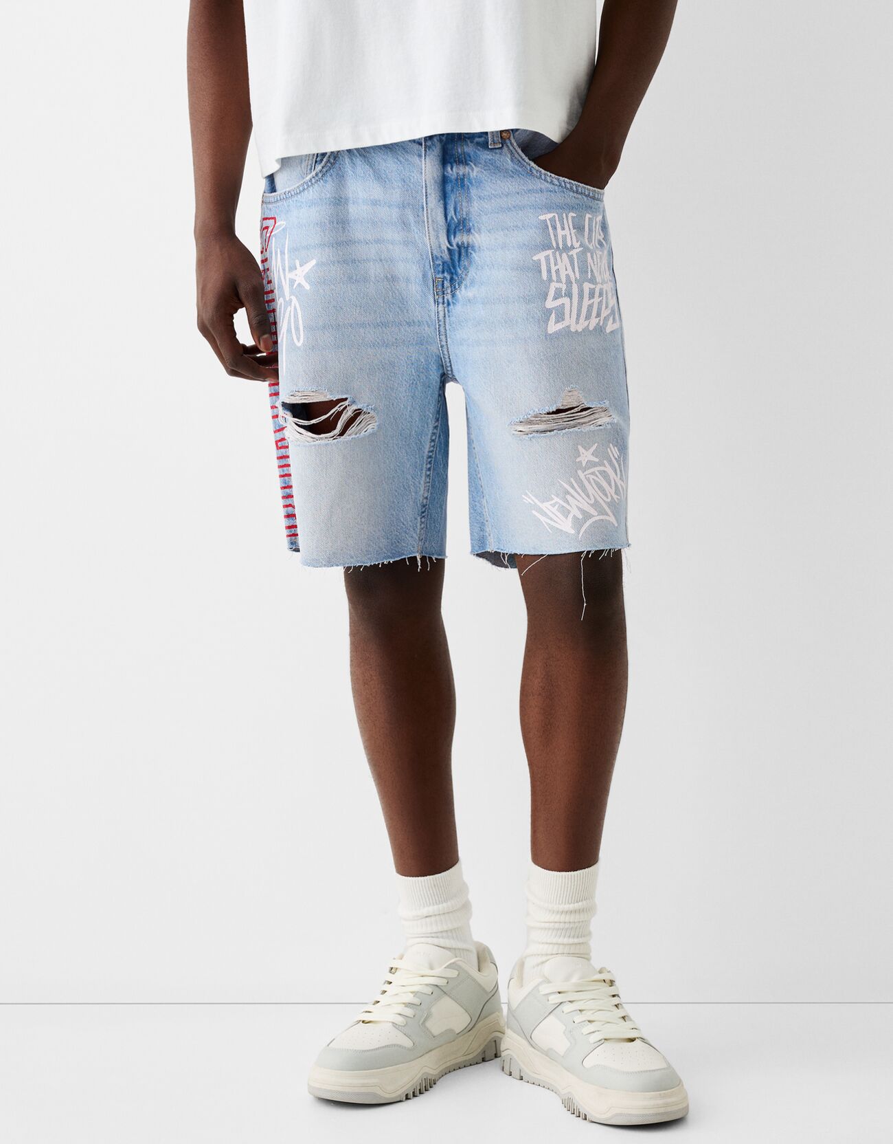 Bershka Denim-Bermudas Mit Print Herren 40 Ausgewaschenes Blau