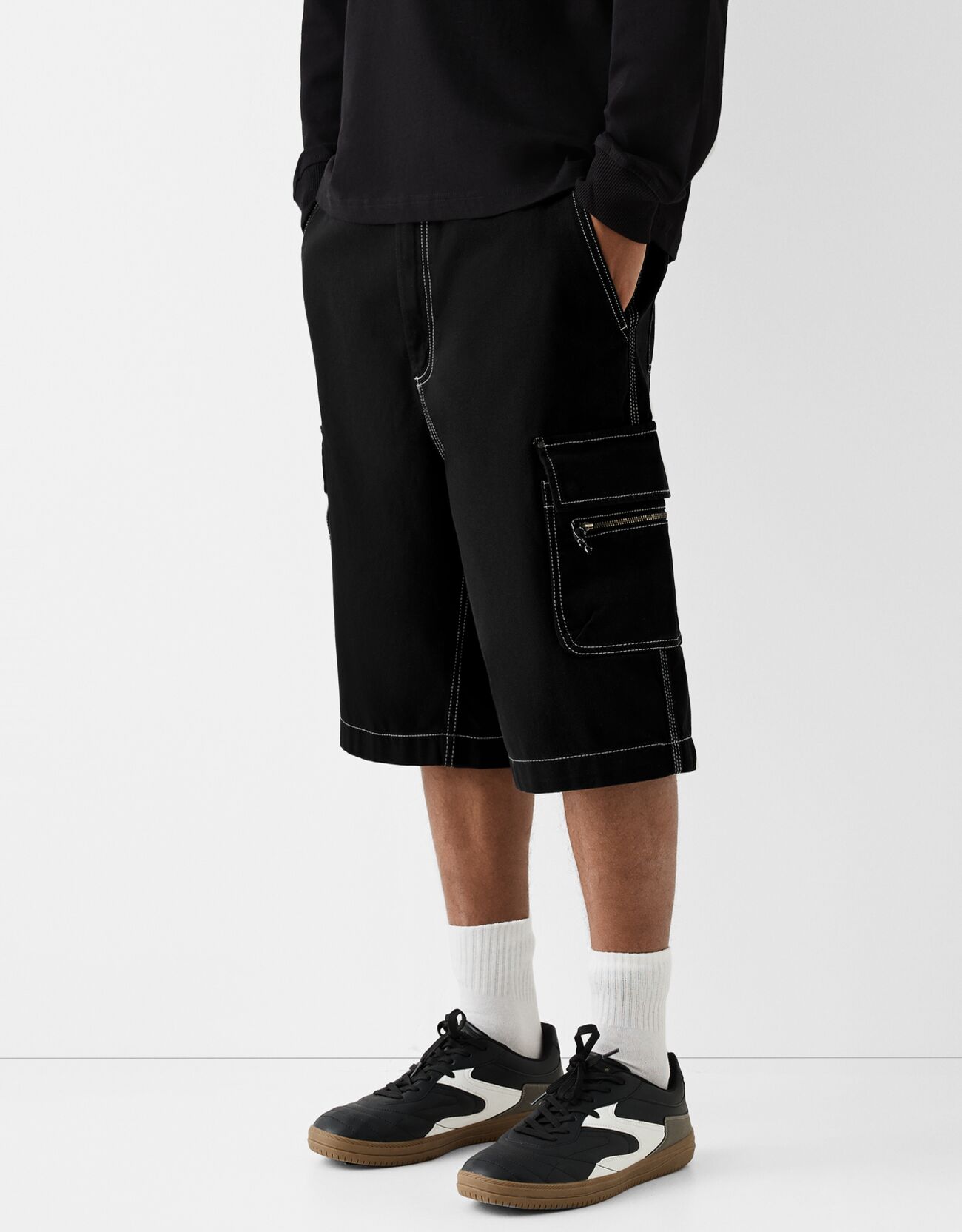 Bershka Bermuda Baggy Cargo Uomo 42 (Eu 36) Nero