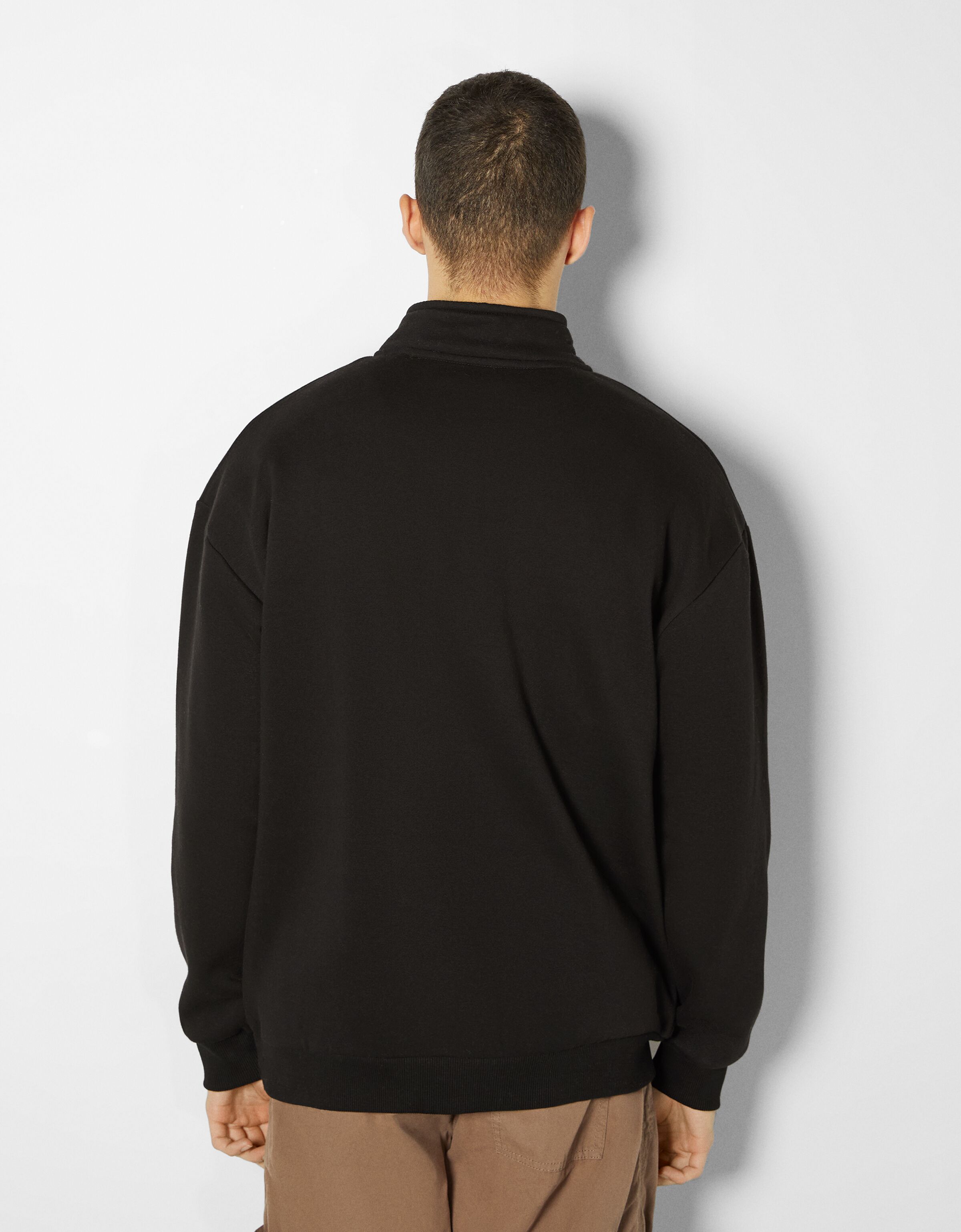 Sudadera oversize cuello subido Sudaderas Hombre Bershka