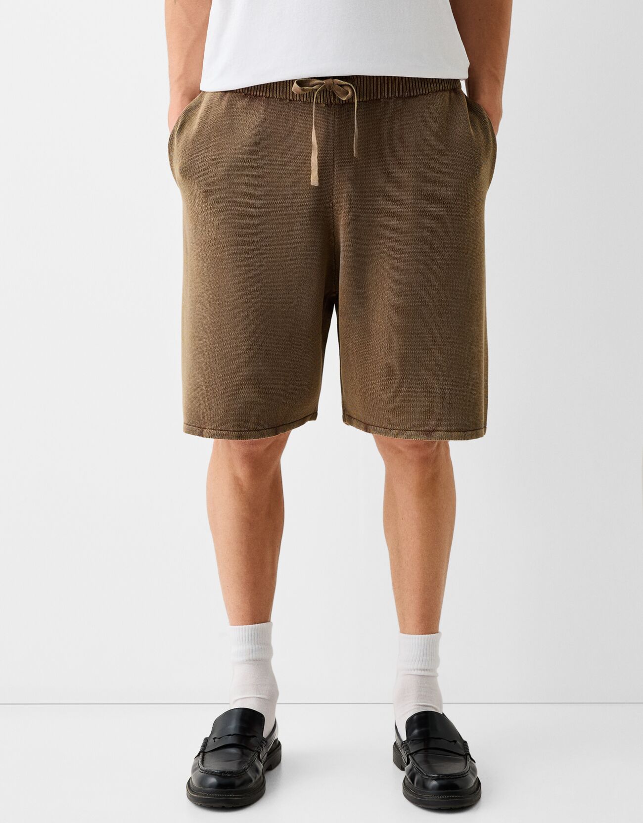 Bershka Bermudashorts Im Washed-Look Herren Xs Braun