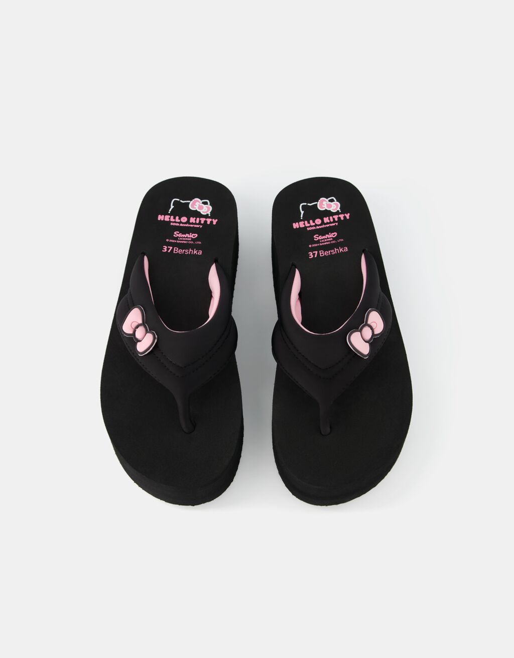 صندل هالو كيتي مبطن بنعل سميك-أسود-3