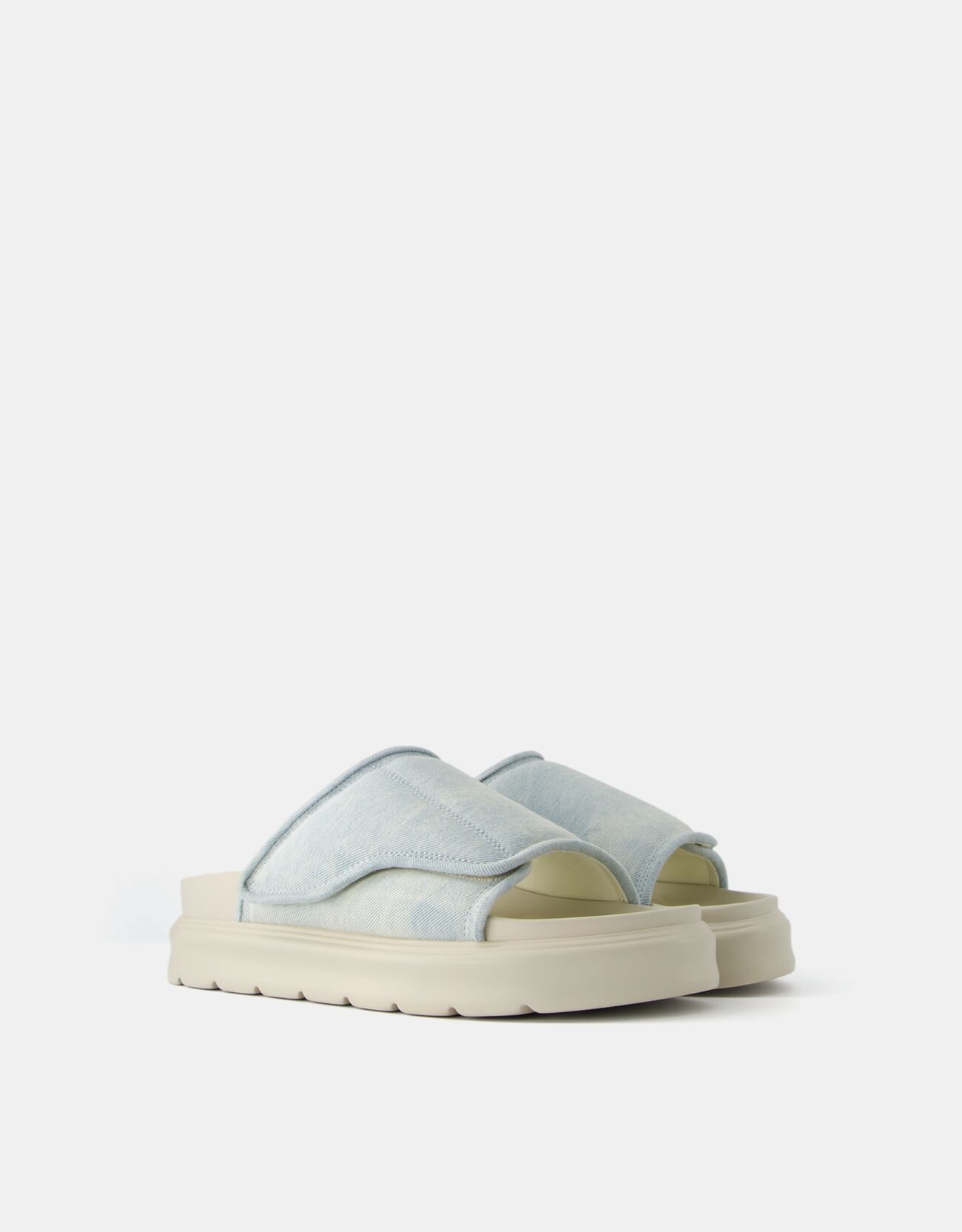 Bershka Denim-Sandalen Mit Dicker Sohle Herren 45 Blau