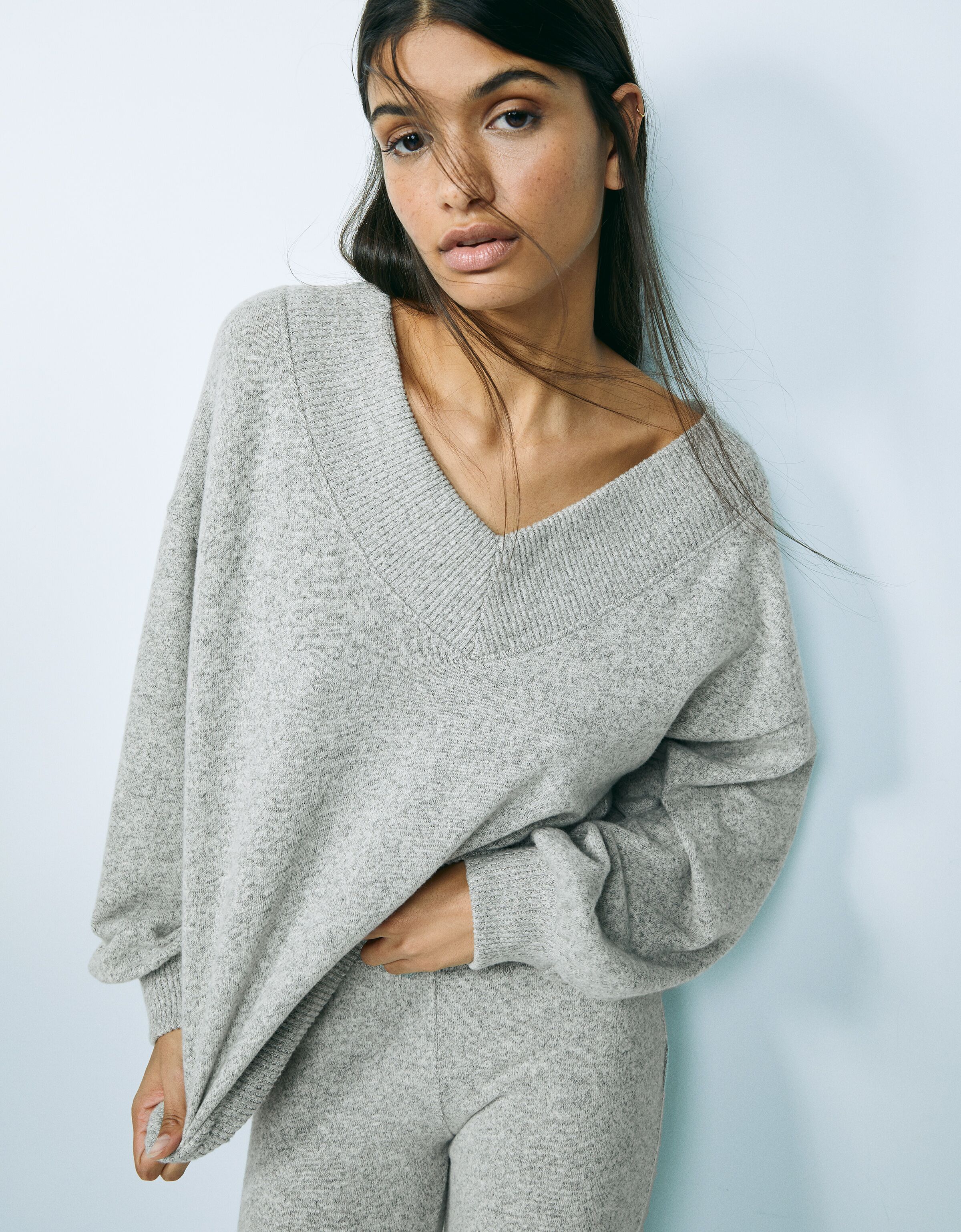 Knit trousers and sweater set Women Bershka