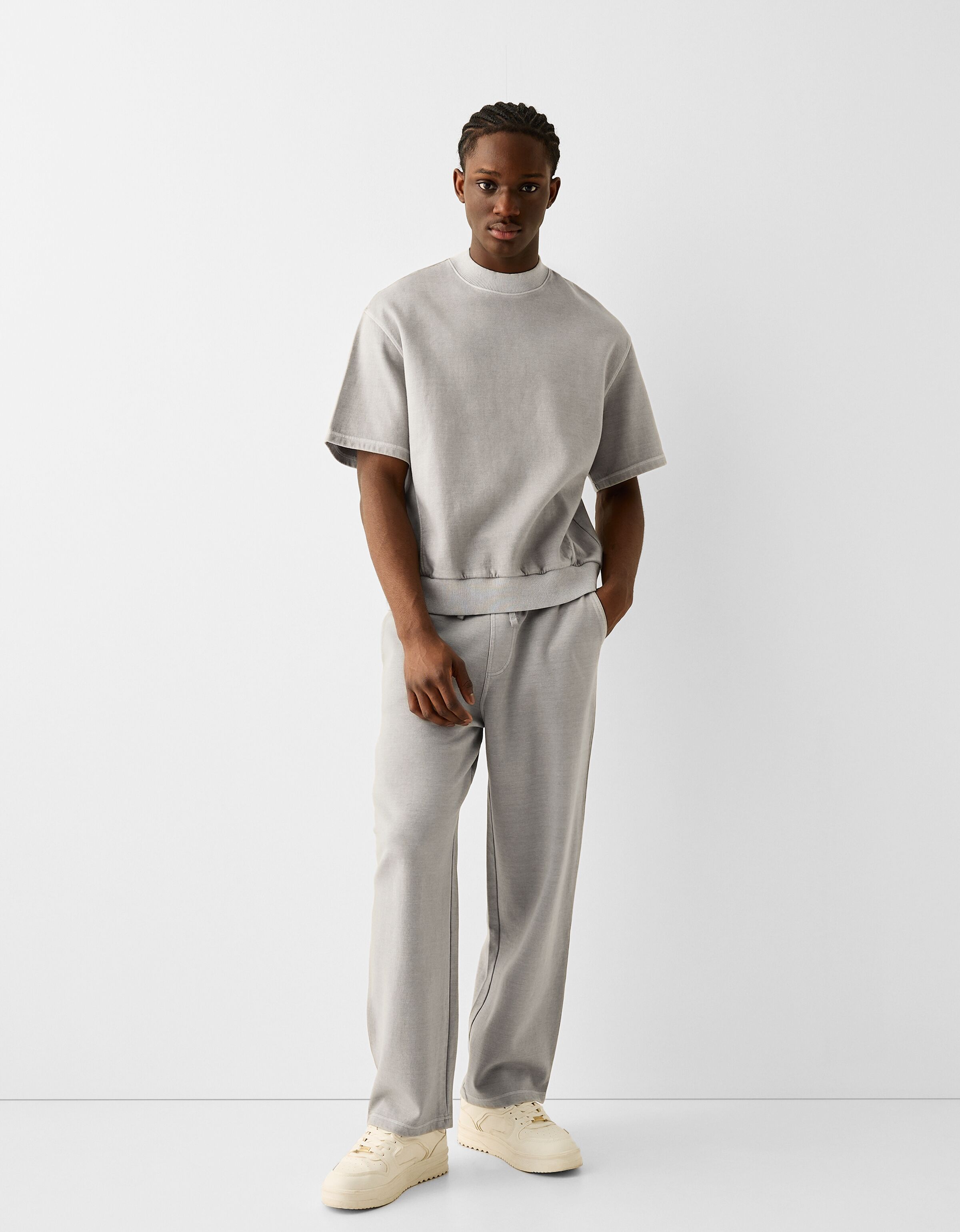 Camiseta 2025 et bershka
