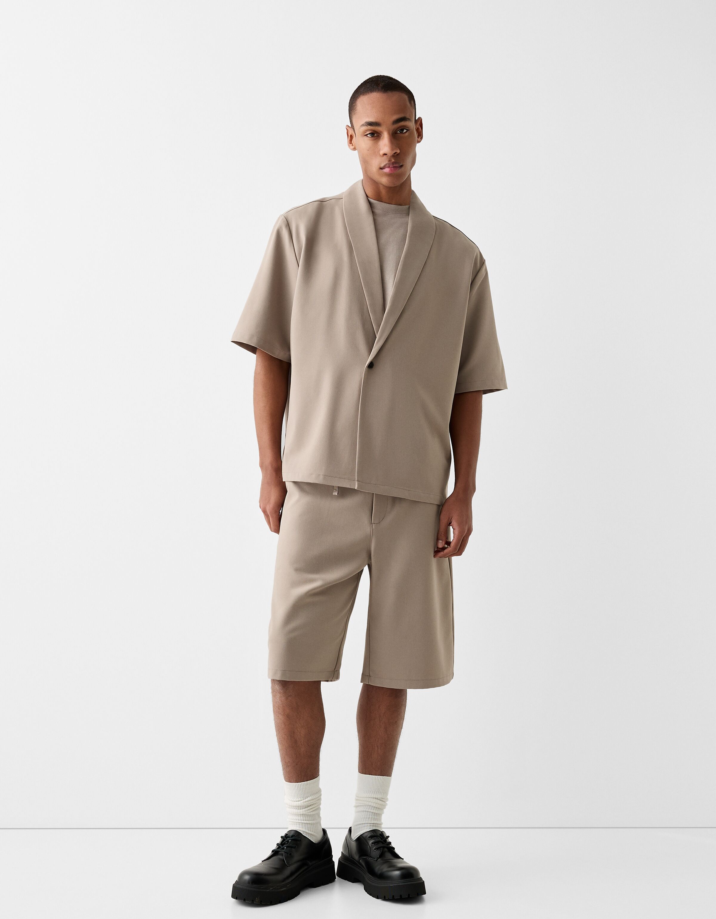 Bermuda y camisa manga corta new arrivals