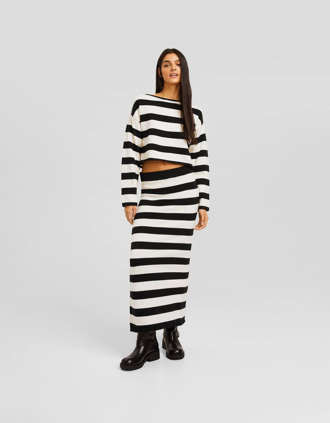 Set jersey y falda rayas