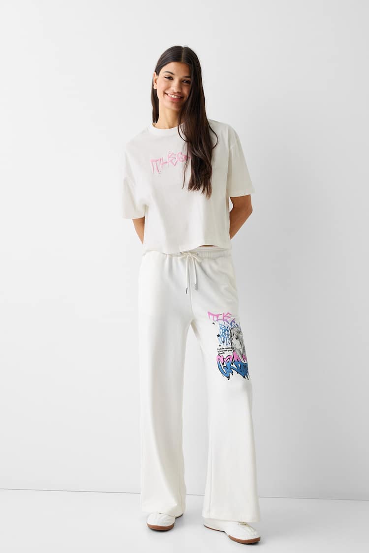 Printed T-shirt and trousers set
