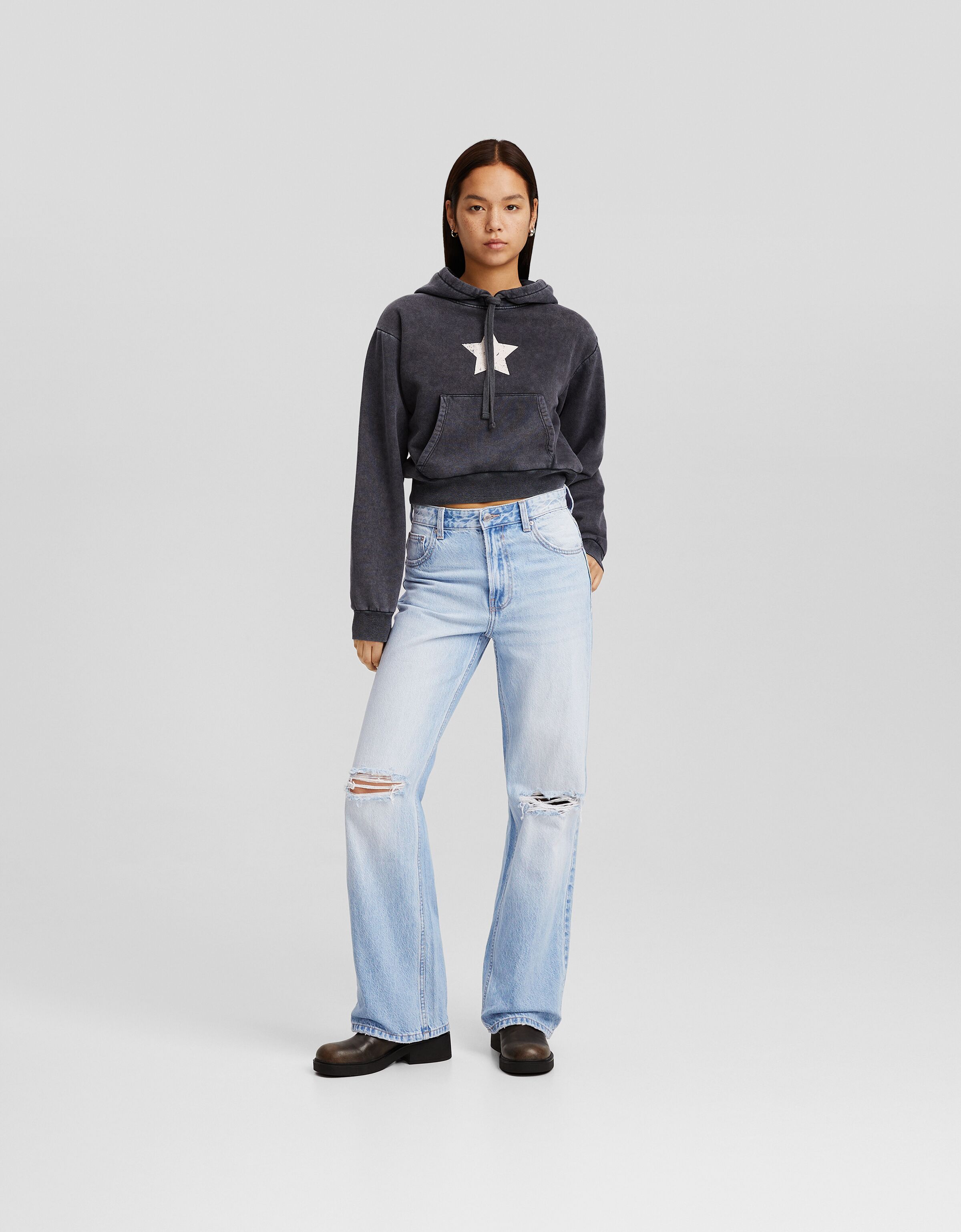 Jeans 90 s wide leg strappati Jeans BSK Teen Bershka