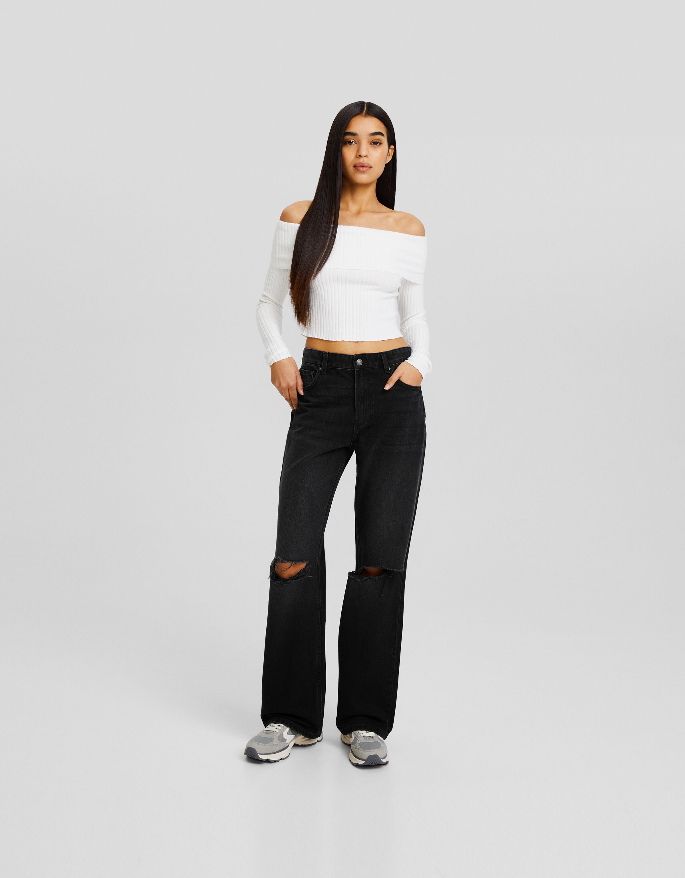 Jeans on sale strappati bershka