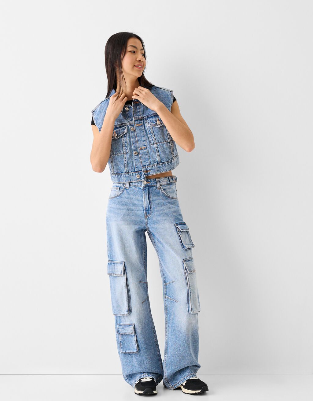 Multi-pocket cargo jeans-Light blue-0