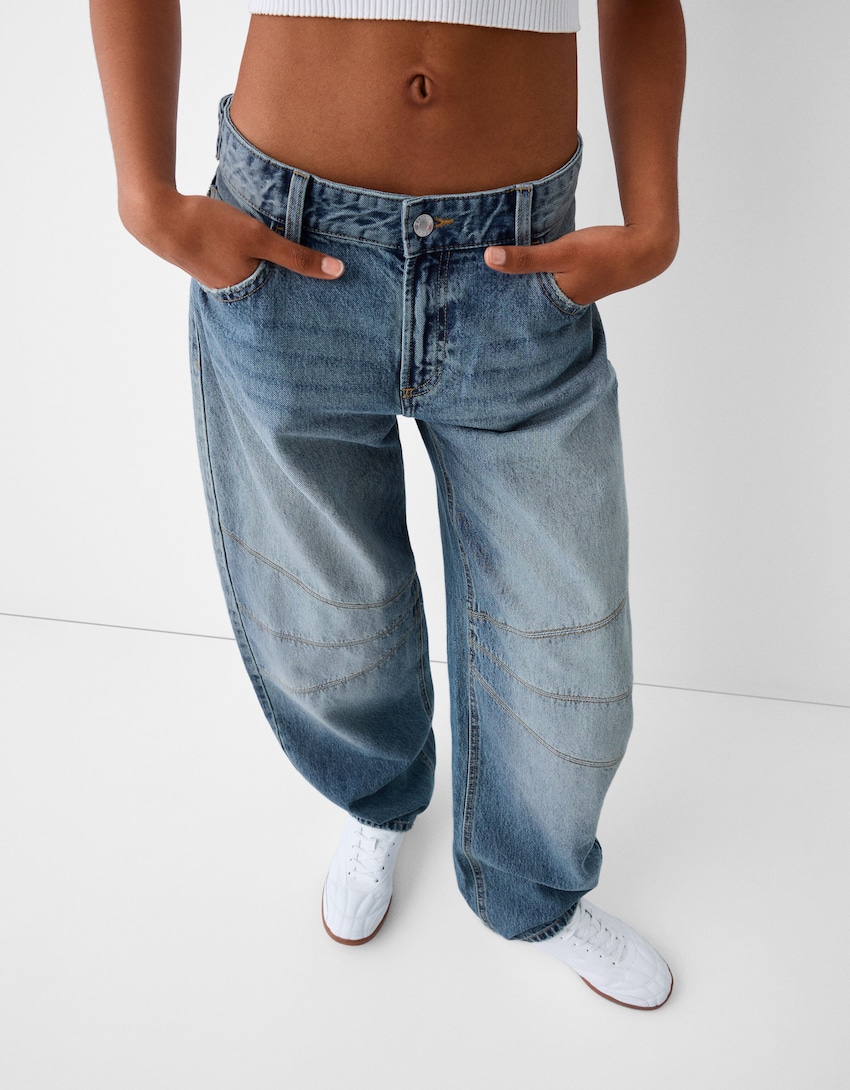 Low-rise balloon-fit jeans with seams - BSK Teen | Bershka