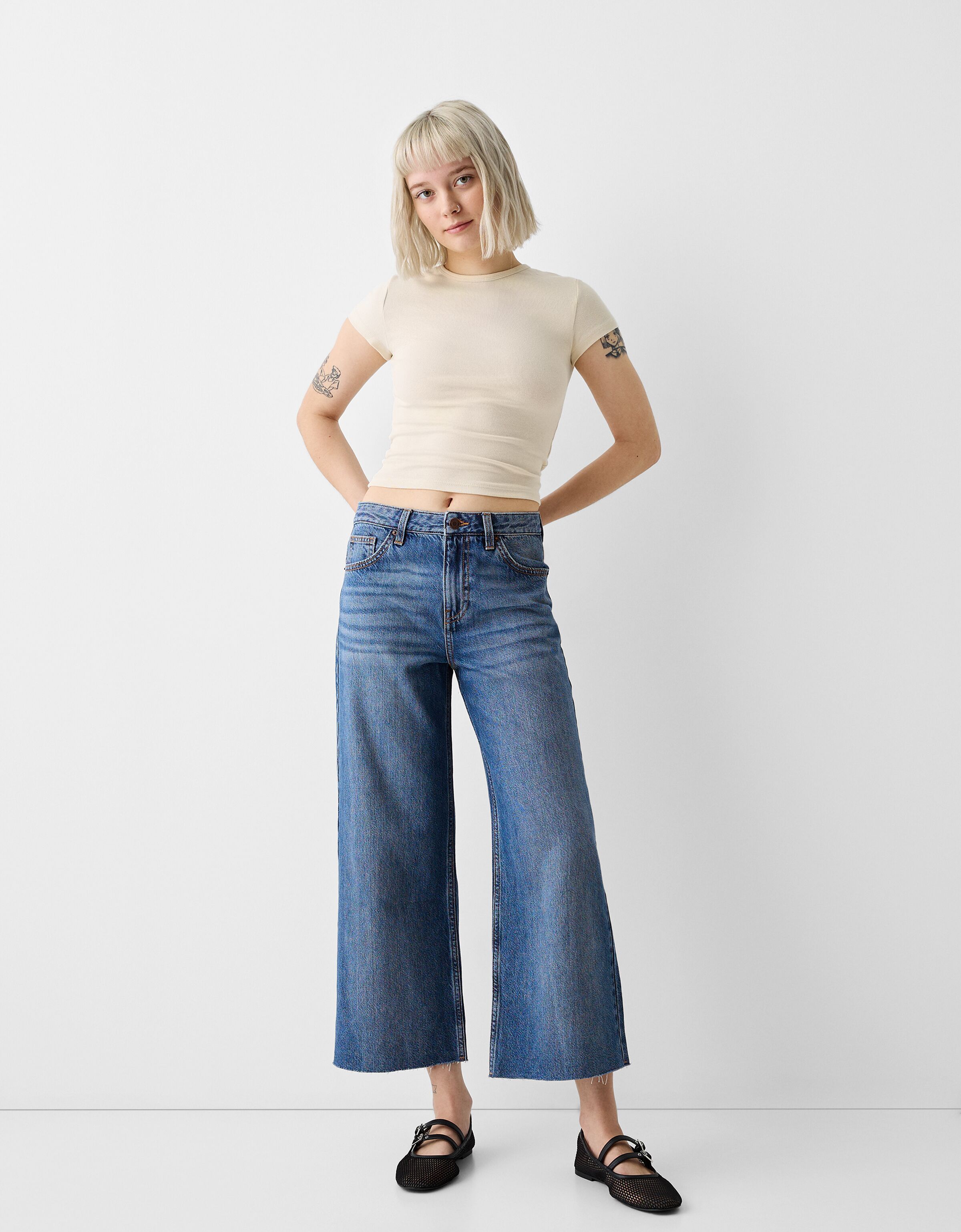 Wide leg cropped jeans Jeans BSK Teen Bershka