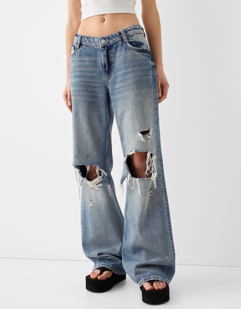 Baggy jeans with rips clearance