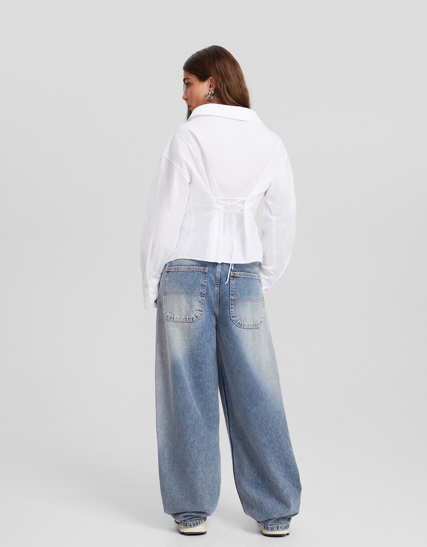 Spodnie jeansowe o kroju fit typu skater z efektem sprania-Wyblakły niebieski-2