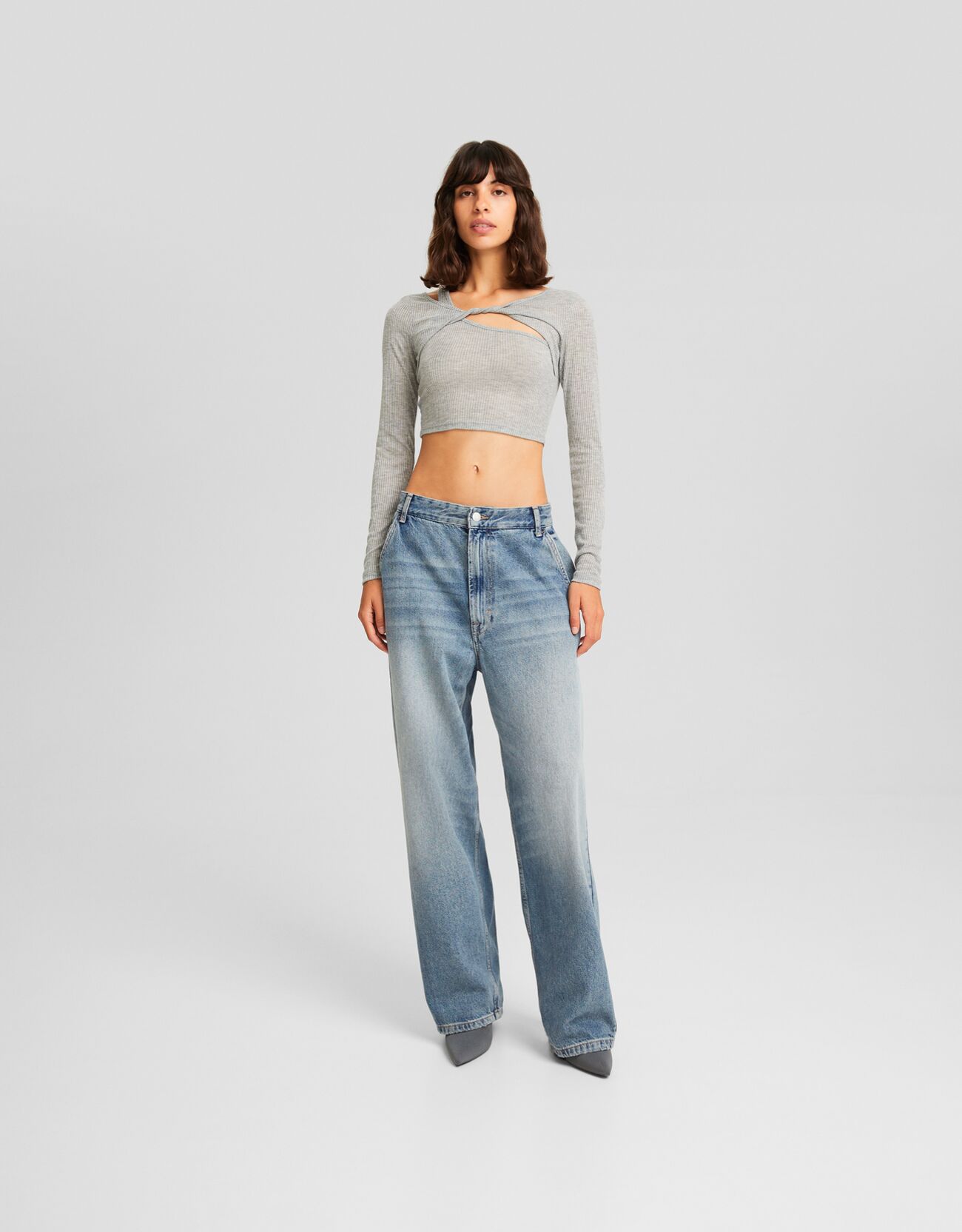 Faded effect skater fit jeans Women Bershka
