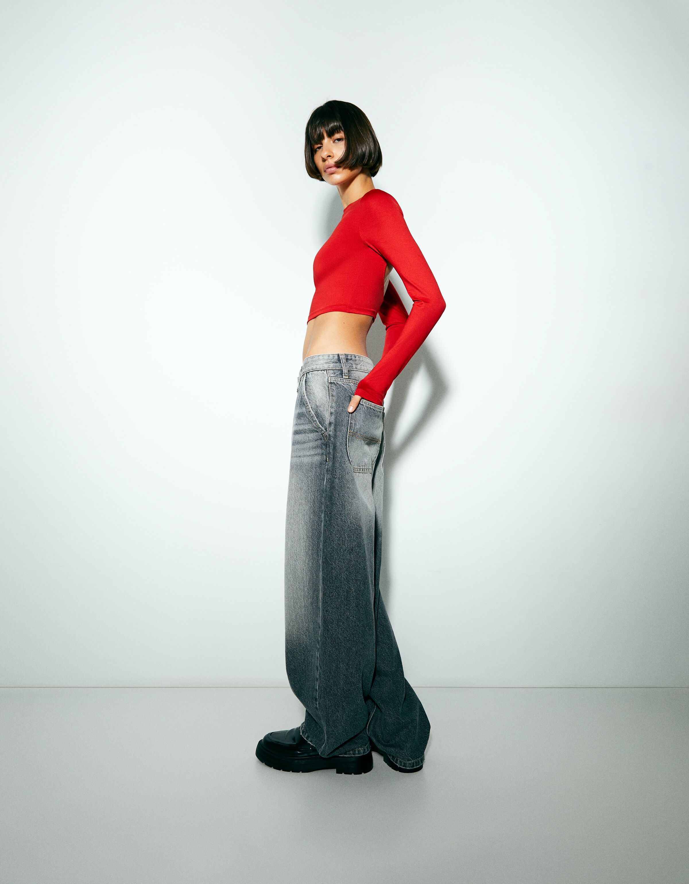 Women s Denim Trousers Skirts and Jackets BERSHKA