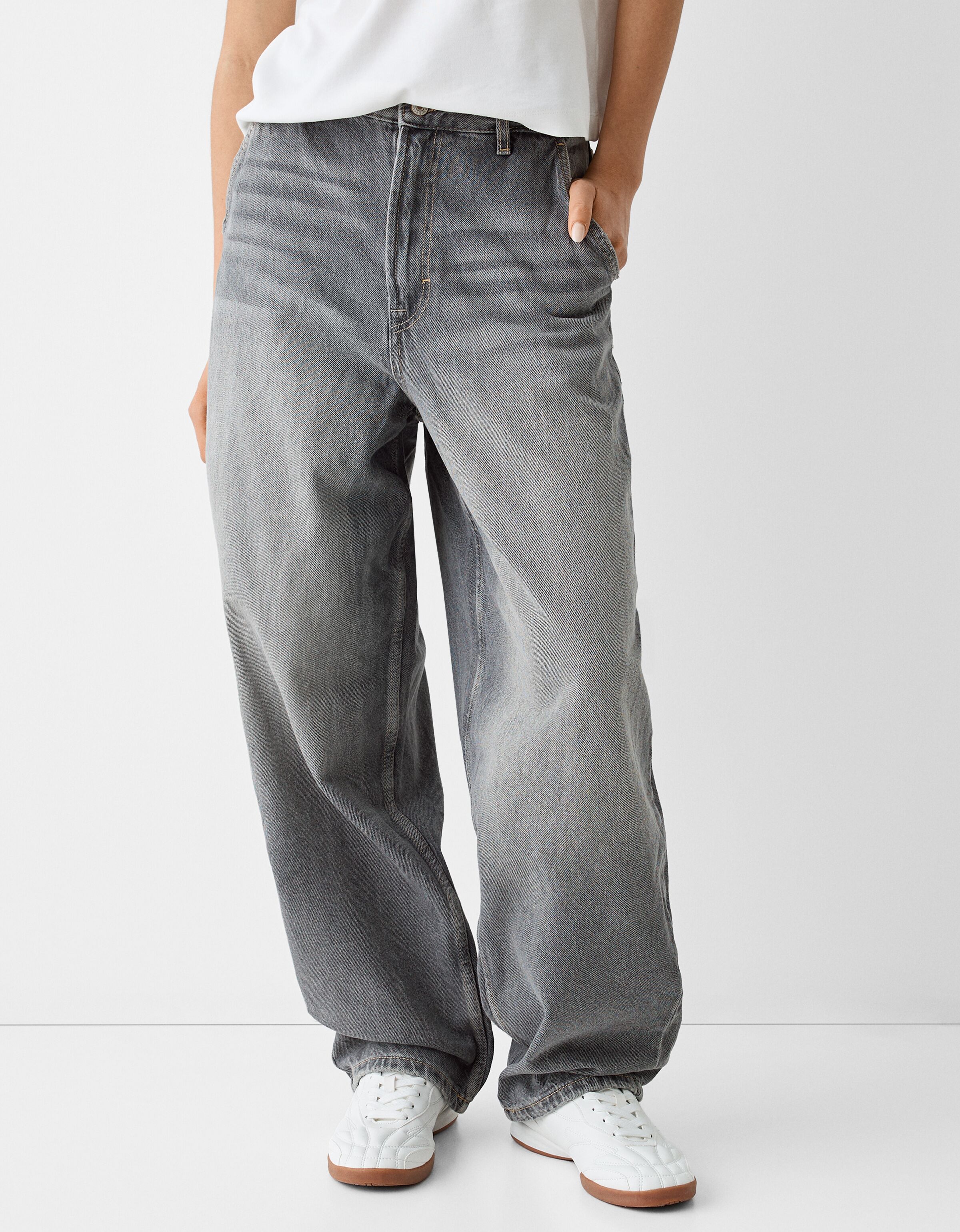 Faded effect skater fit jeans