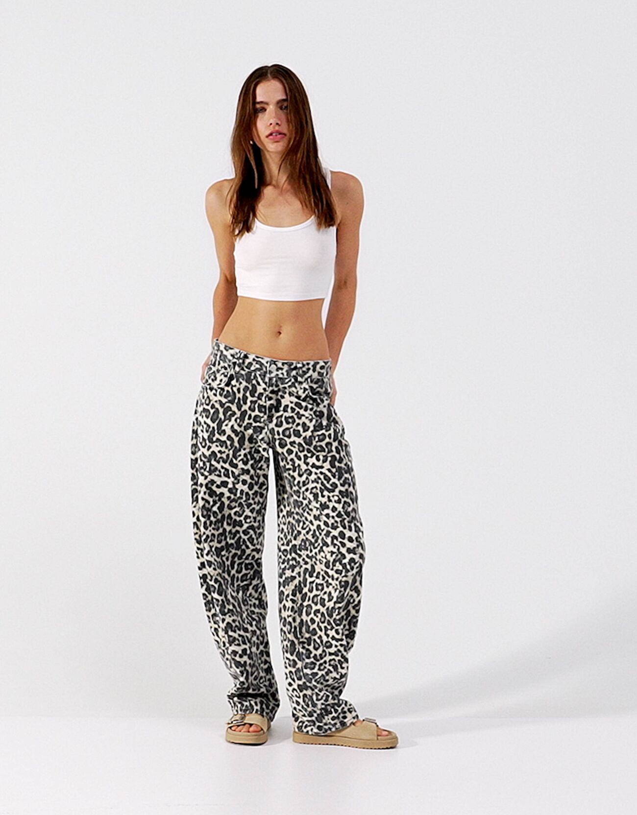 Women's Pants | New Collection | BERSHKA