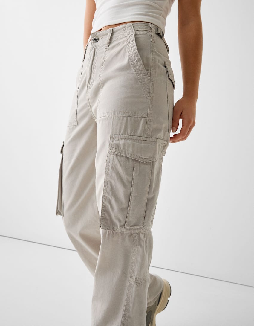 Adjustable straight cargo trousers-Grey-3