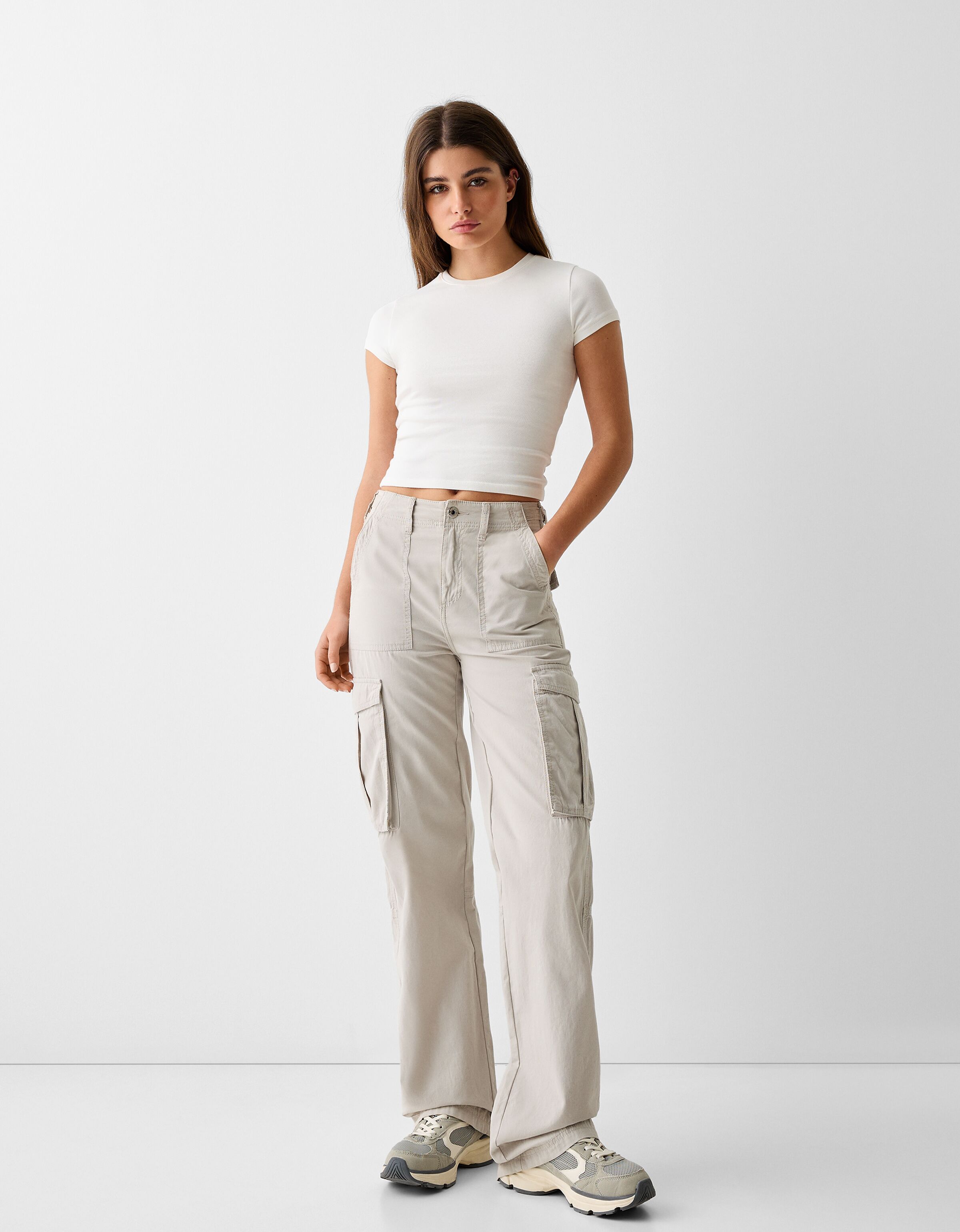 NWT Bershka Womens Cargo Pants Size 00 Medium Rise Straight Leg Pockets  WHITE | eBay