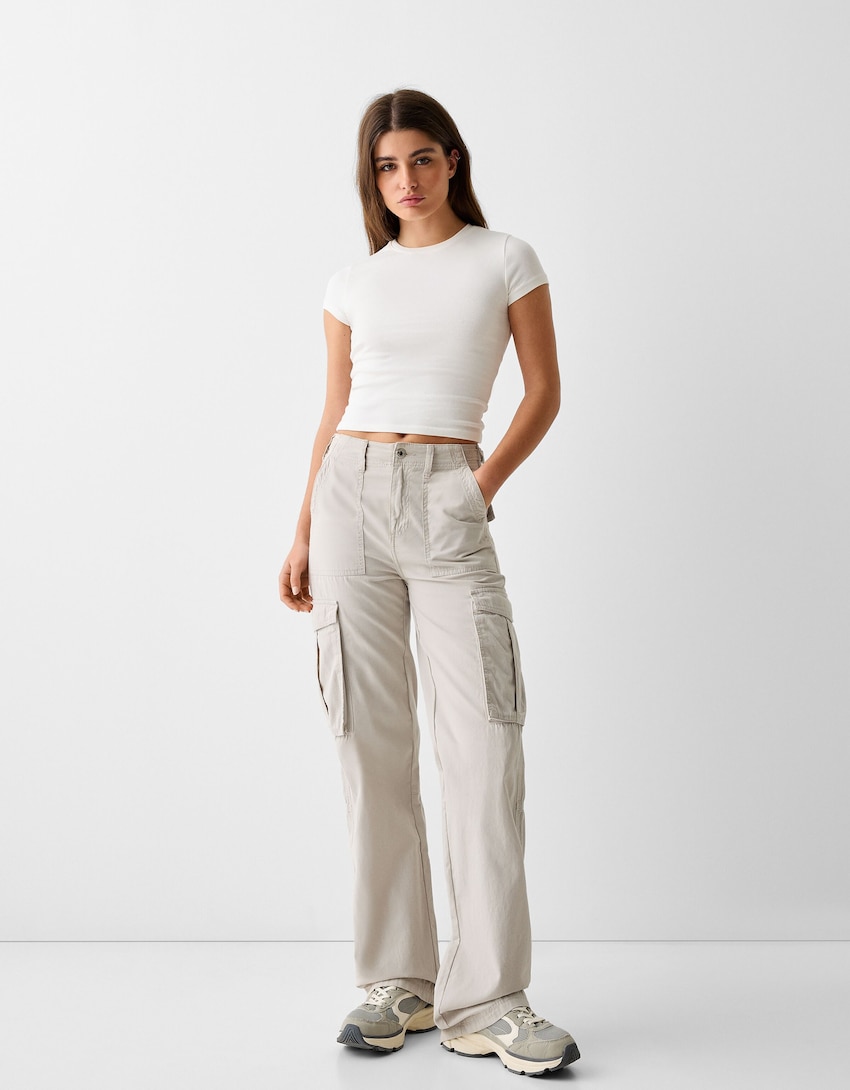Adjustable straight cargo trousers - Women | Bershka