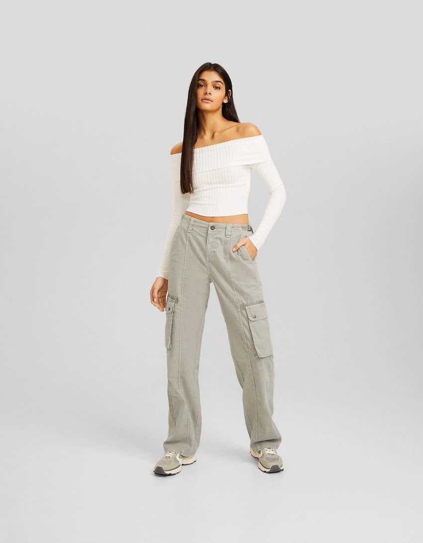 Adjustable straight-leg cotton cargo trousers - Women | Bershka
