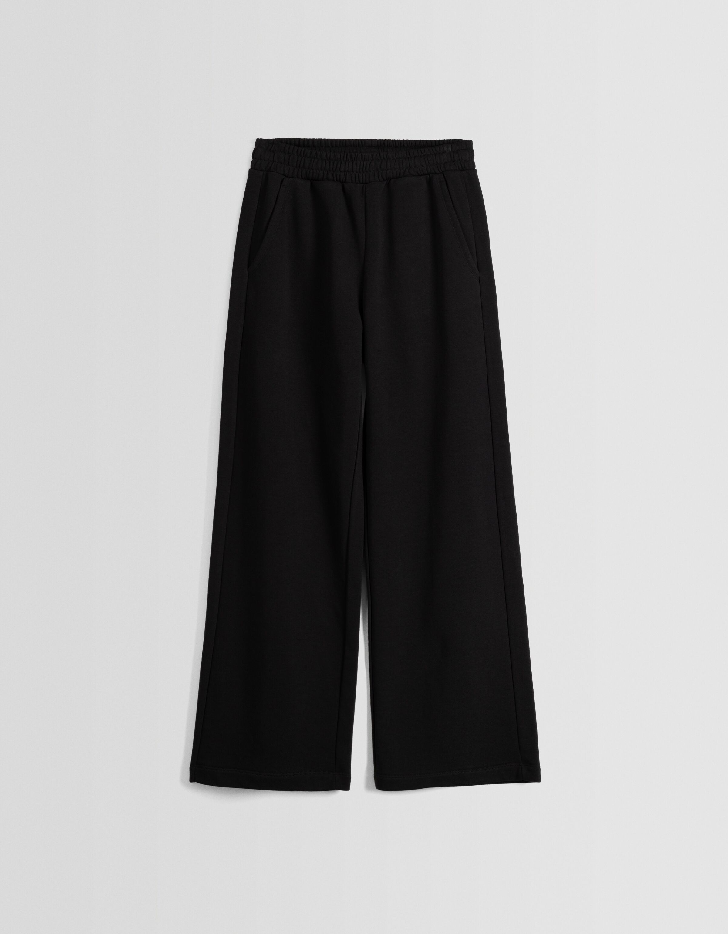 Pantalones cortos best sale chandal mujer bershka