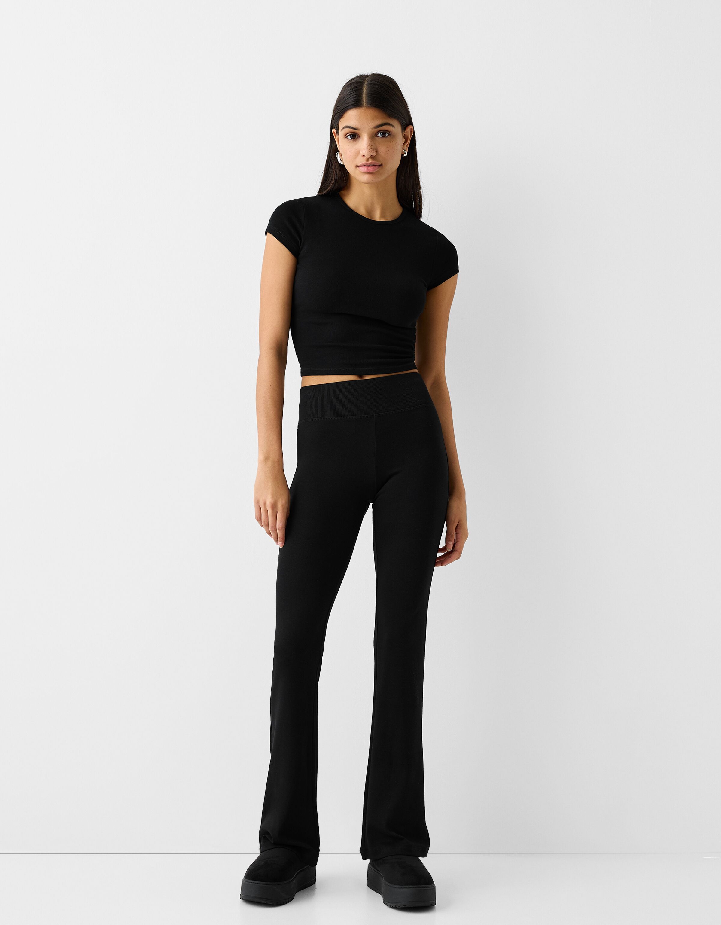 Black ribbed outlet trousers