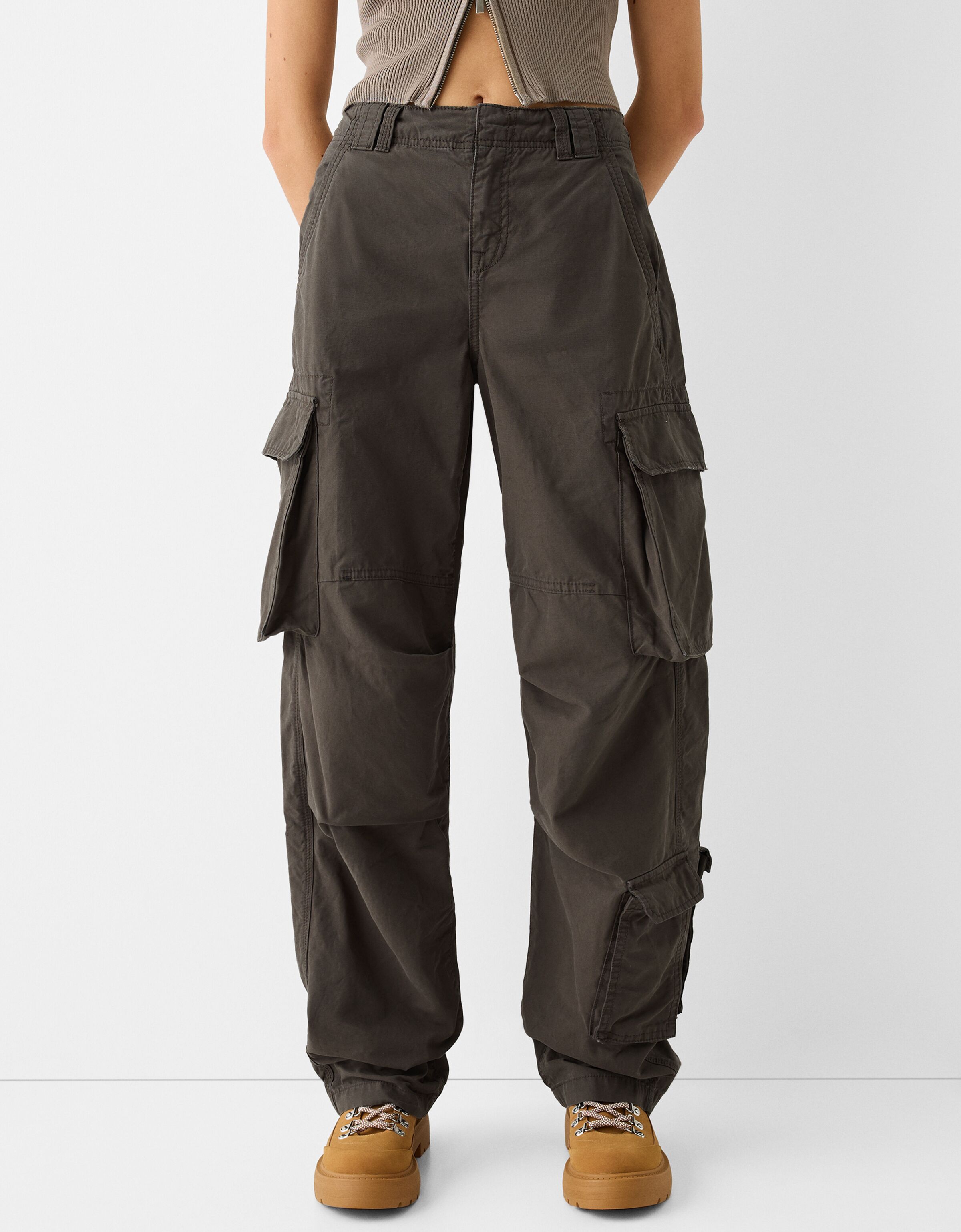 Multi deals pocket pants