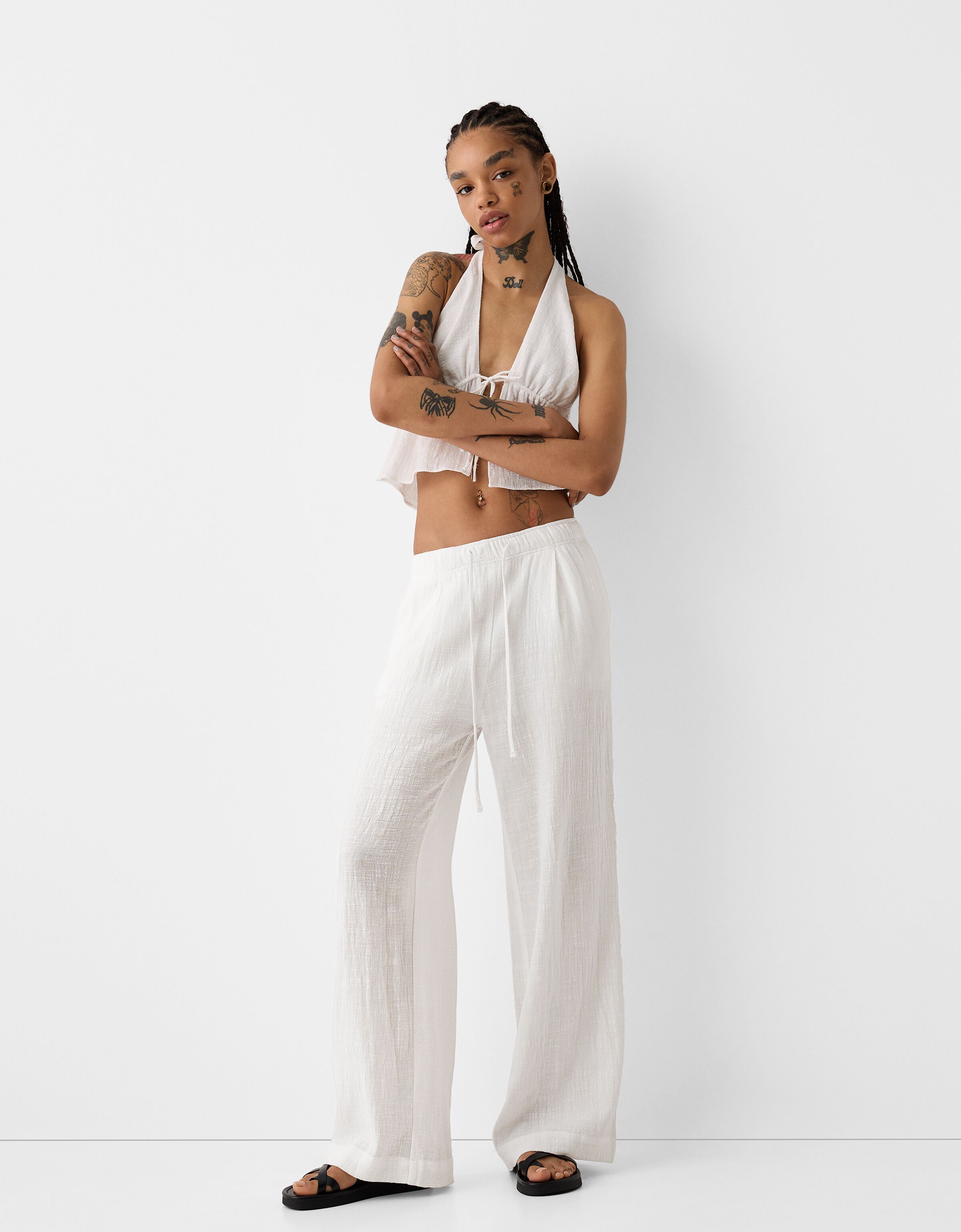 Pantalon wide leg rustique SOLDES jusqu a 50 Femme Bershka