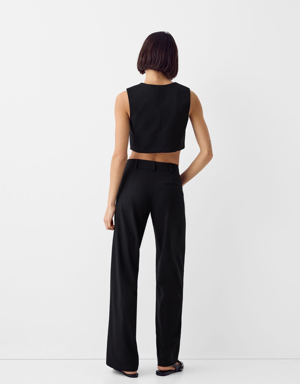 Low-waist straight-leg tailored fit trousers-Black-2