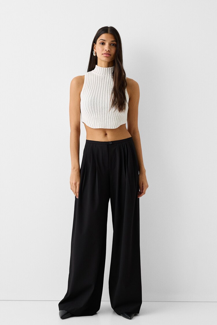 Pleated tailored wide-leg trousers