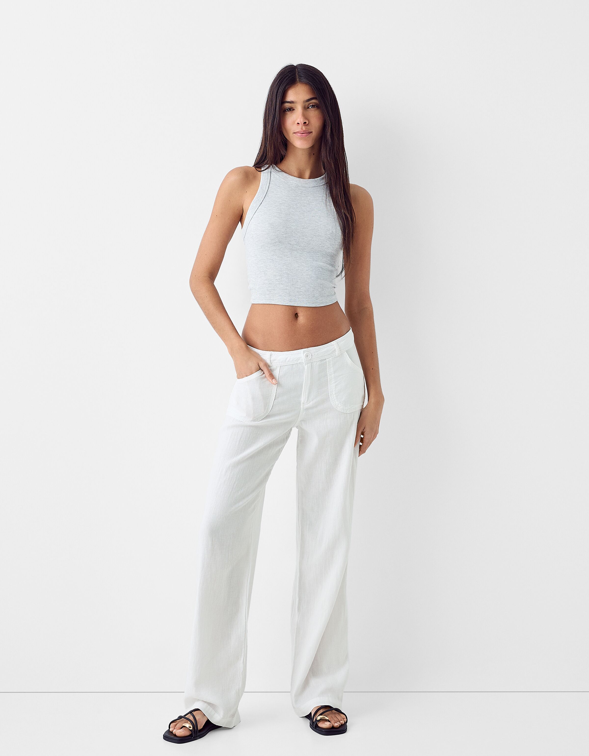 Slim cropped fit shops bershka