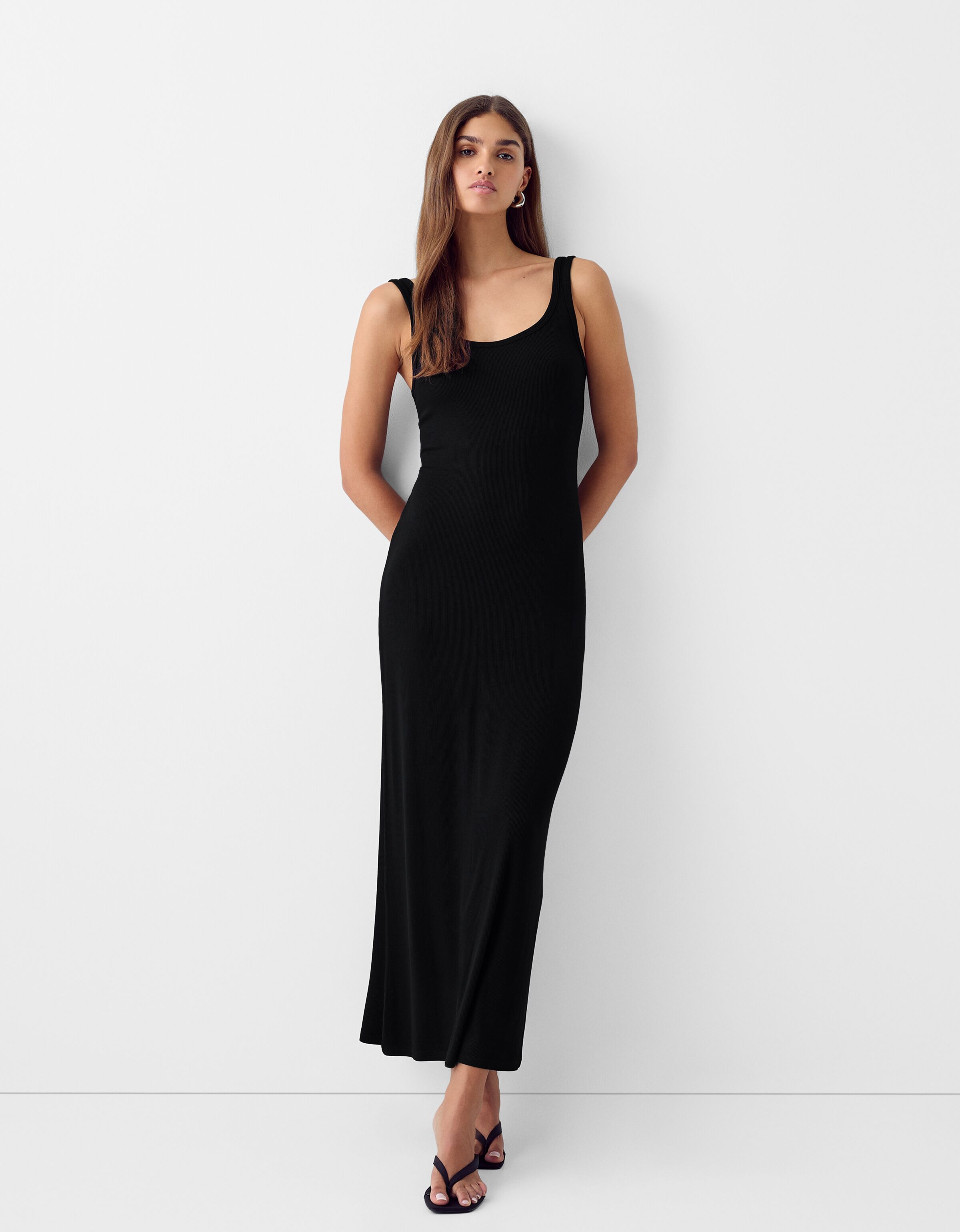 Vestidos negros Bershka