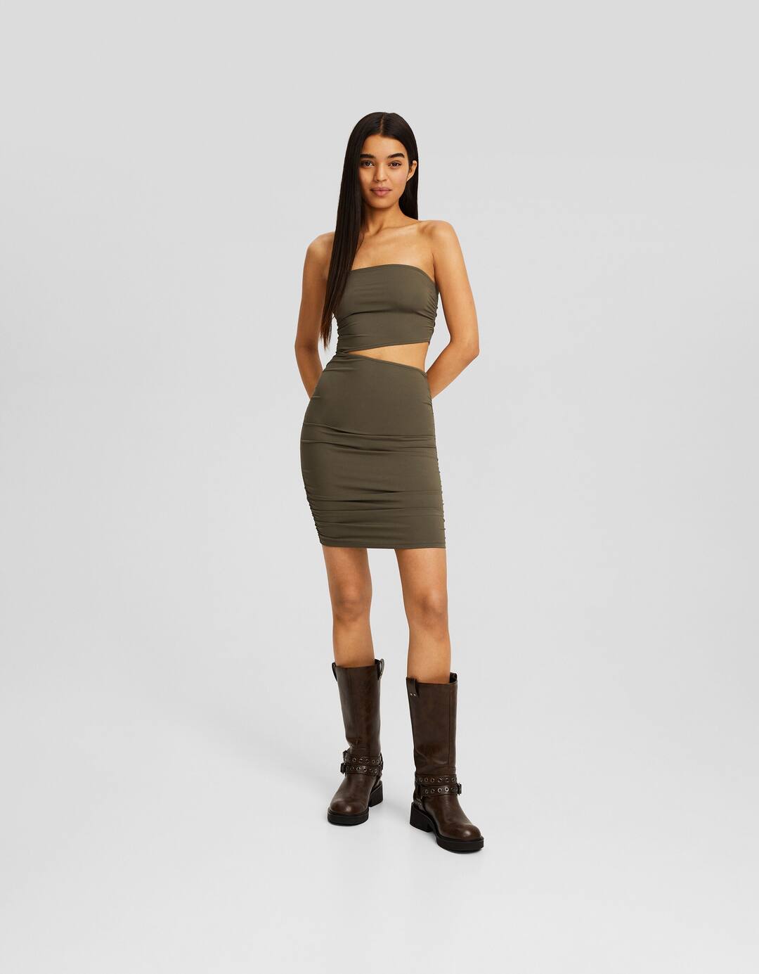 Vestido mini bandeau frunce lateral