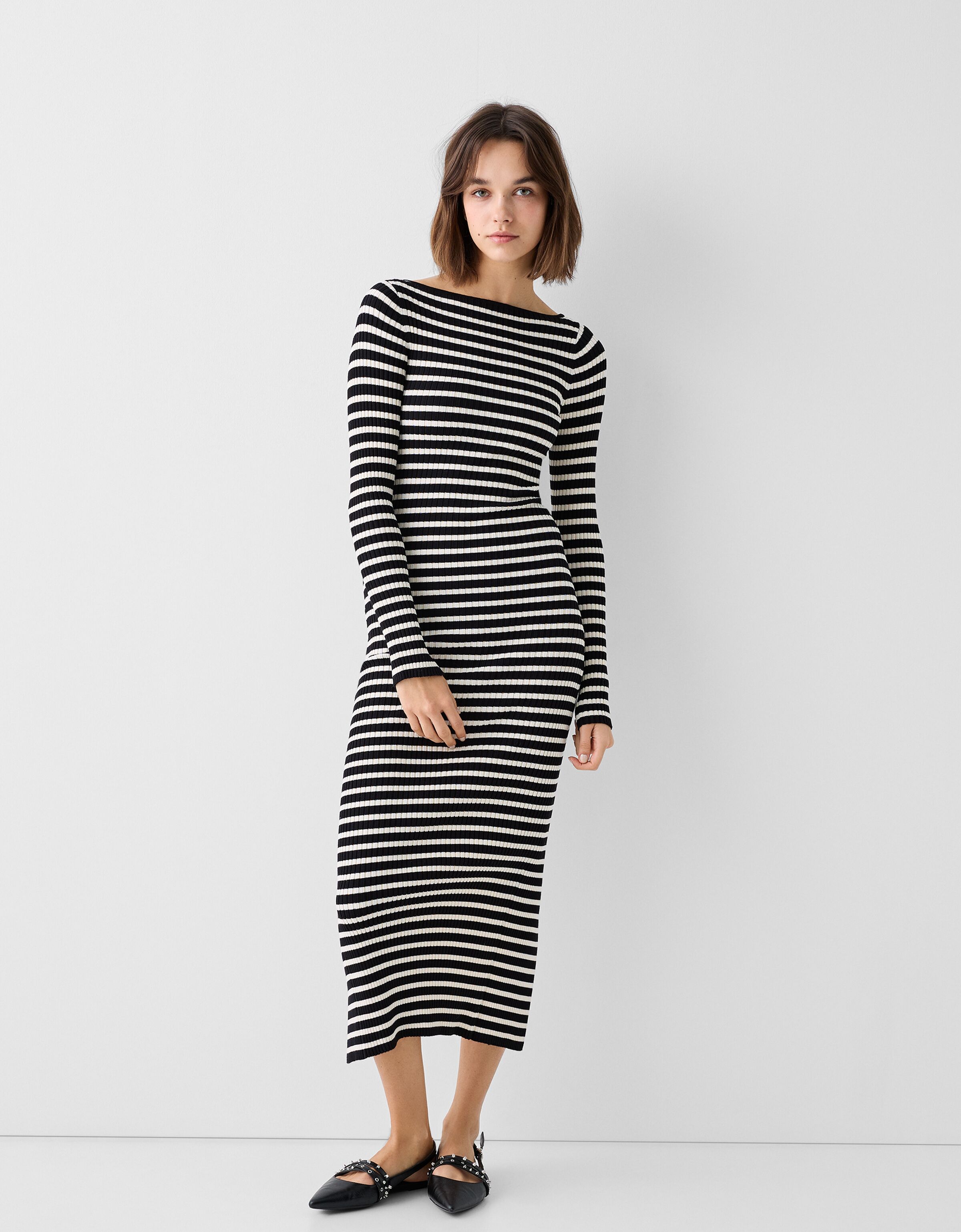 Long sleeve outlet striped midi dress