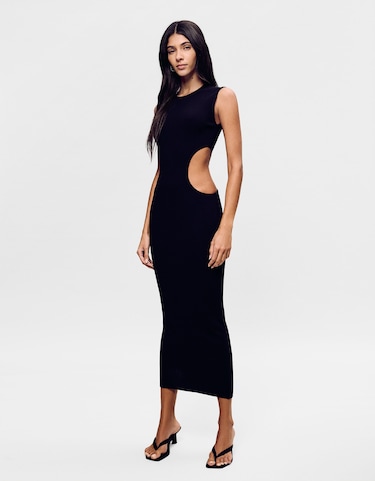 O vestido preto desenhado especialmente para as mulheres com mais curvas  está a 15,99€ – NiT