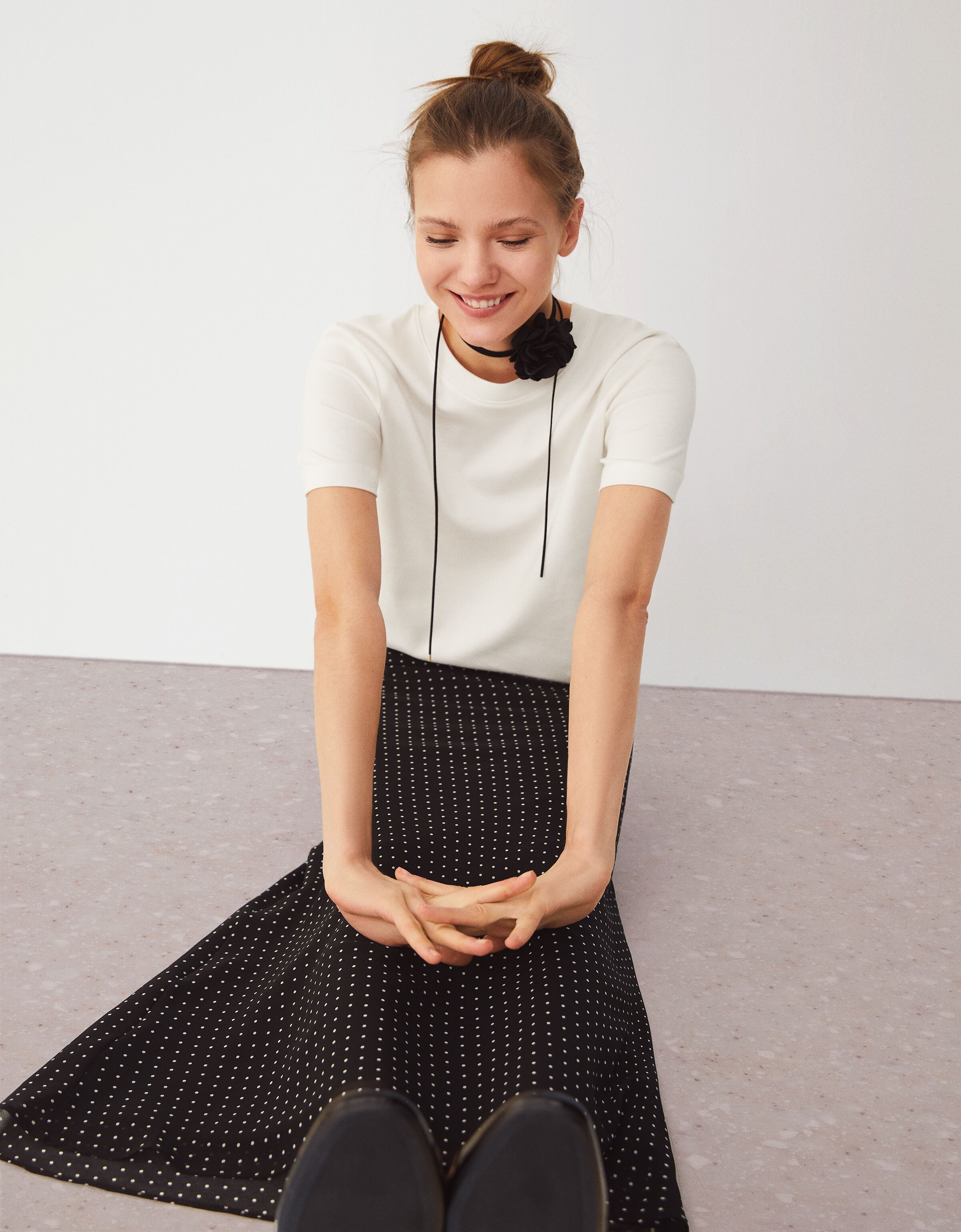 Jupe longue chiffon pois Nouveaut s Femme Bershka