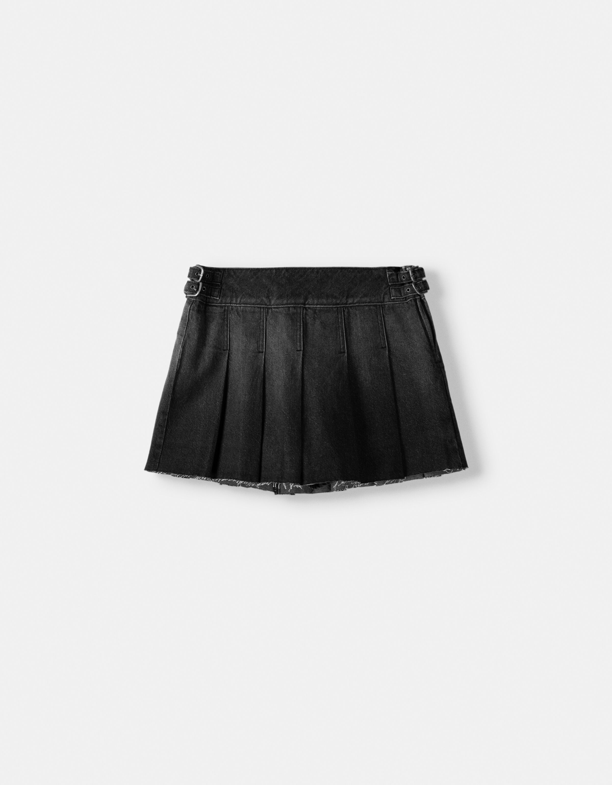 Short best sale falda bershka
