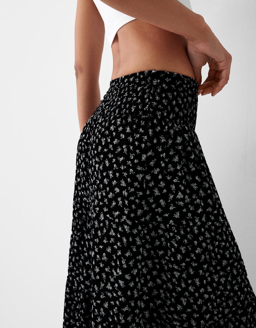 تنورة قصيرة بطبعة وغرزة وافل وكشكش-أسود-5