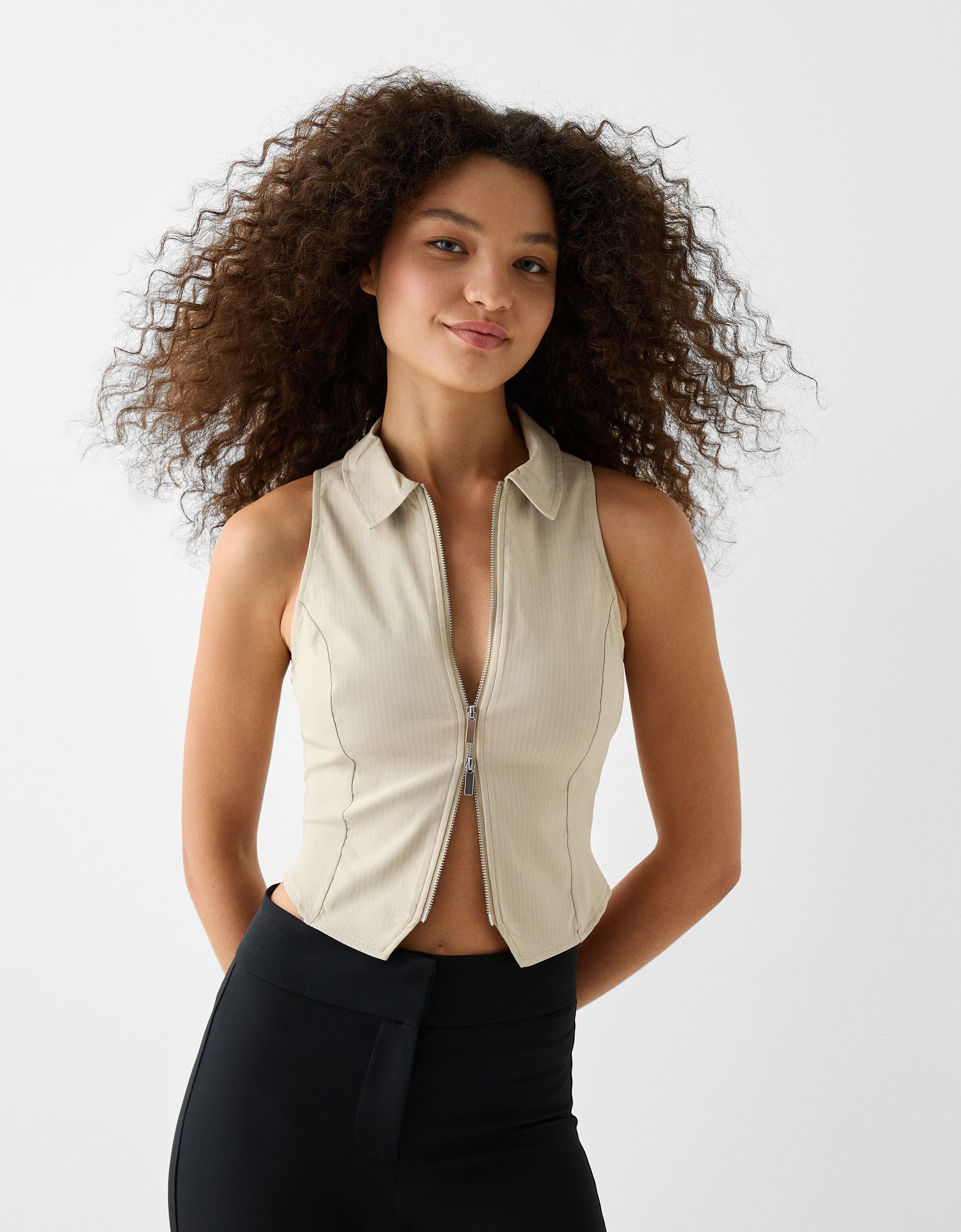 Veste sans best sale manche femme bershka