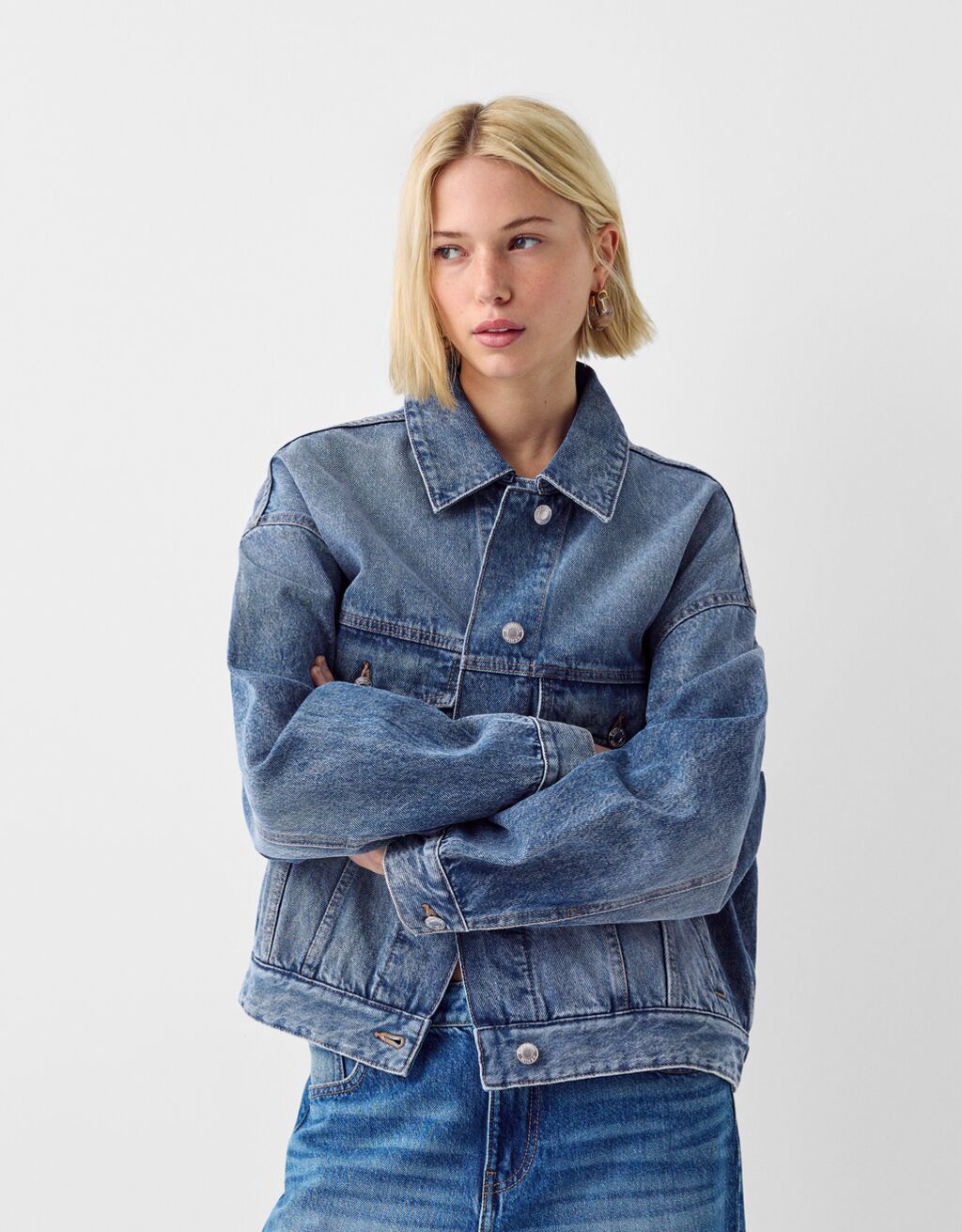 Balloon fit denim jacket - Women | Bershka