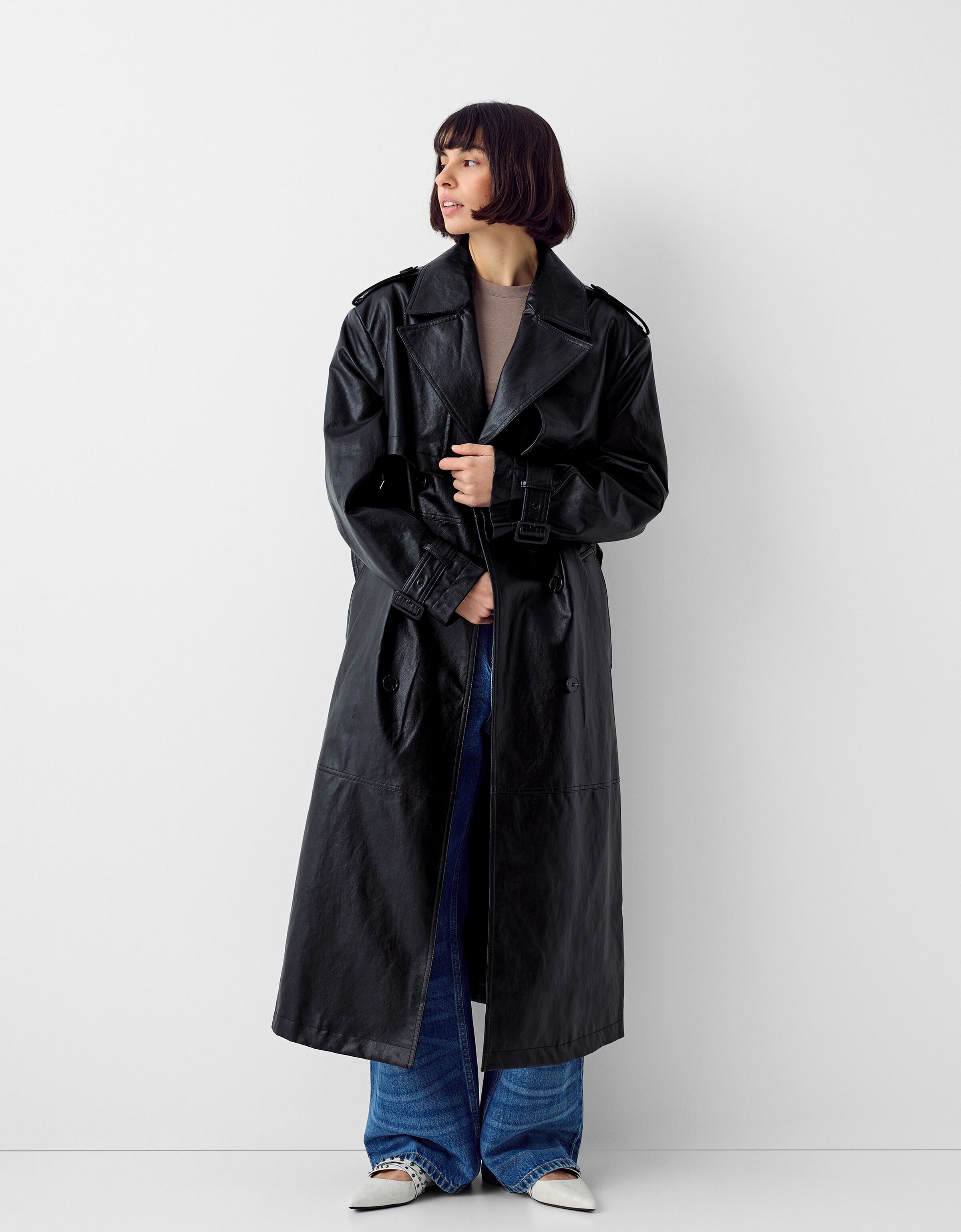 Bershka hot sale black coat