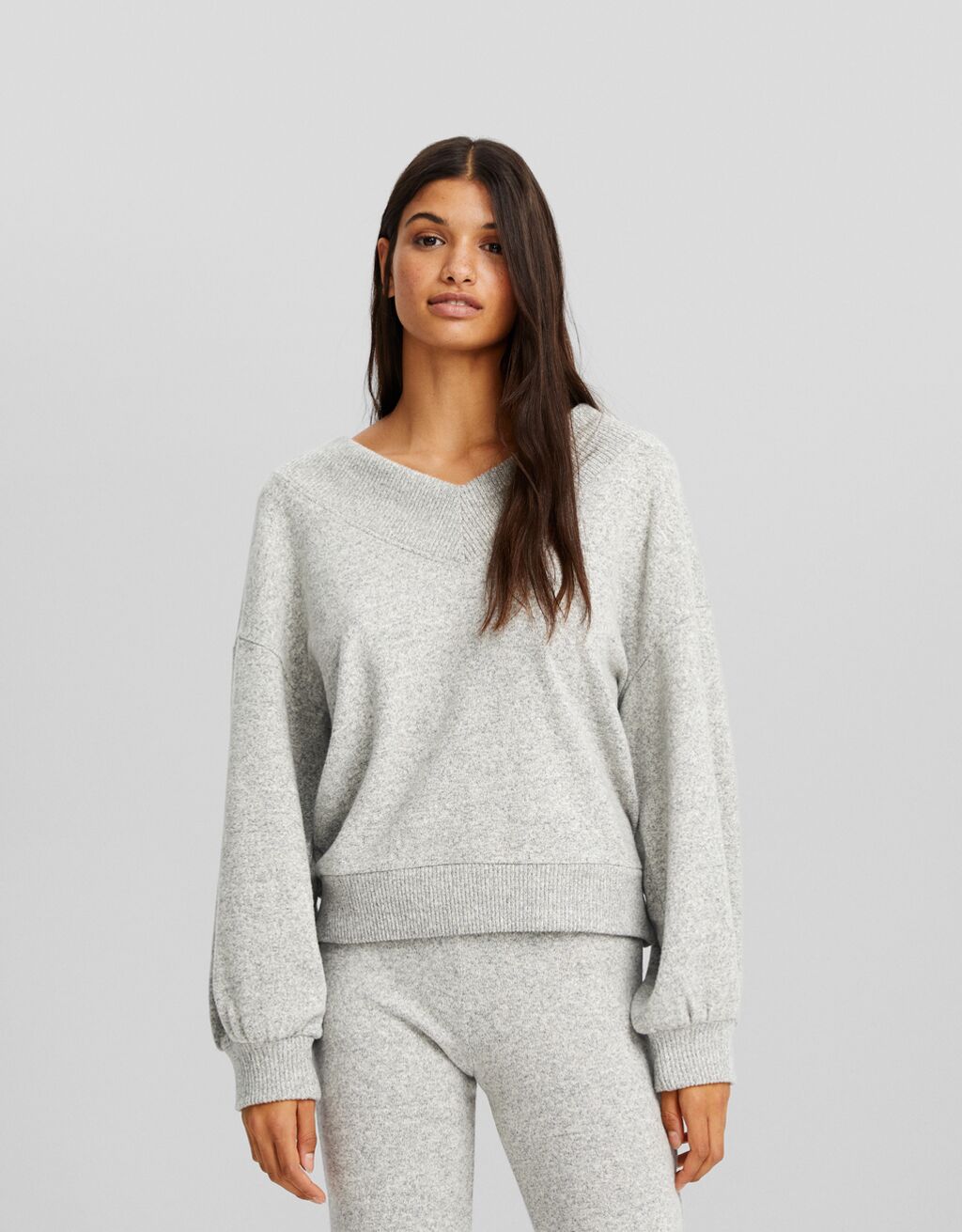 Pull à col en V-Gris-0