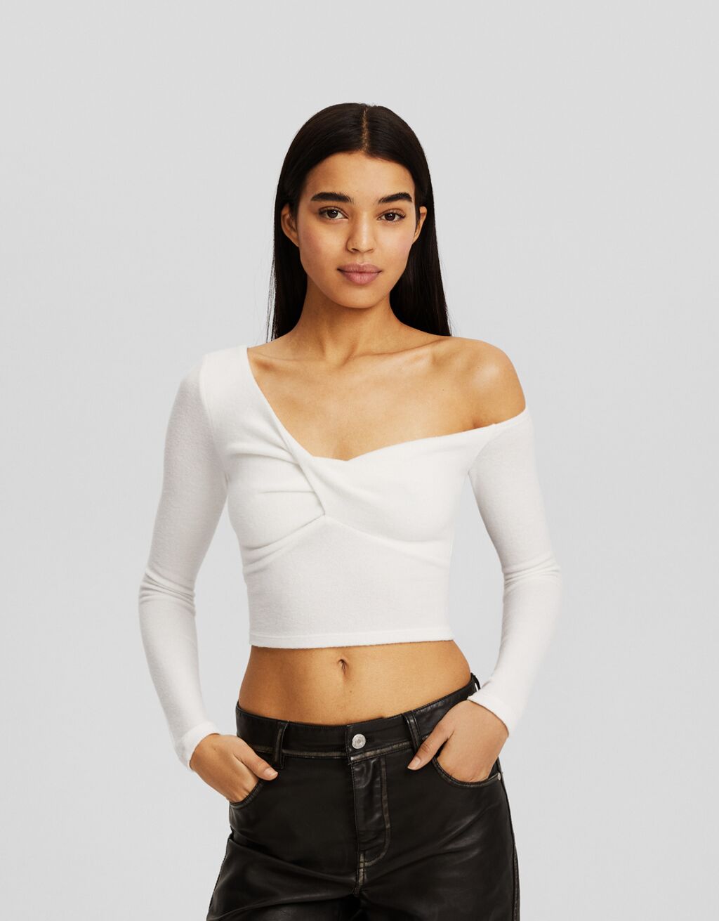 Knotted sweater clearance