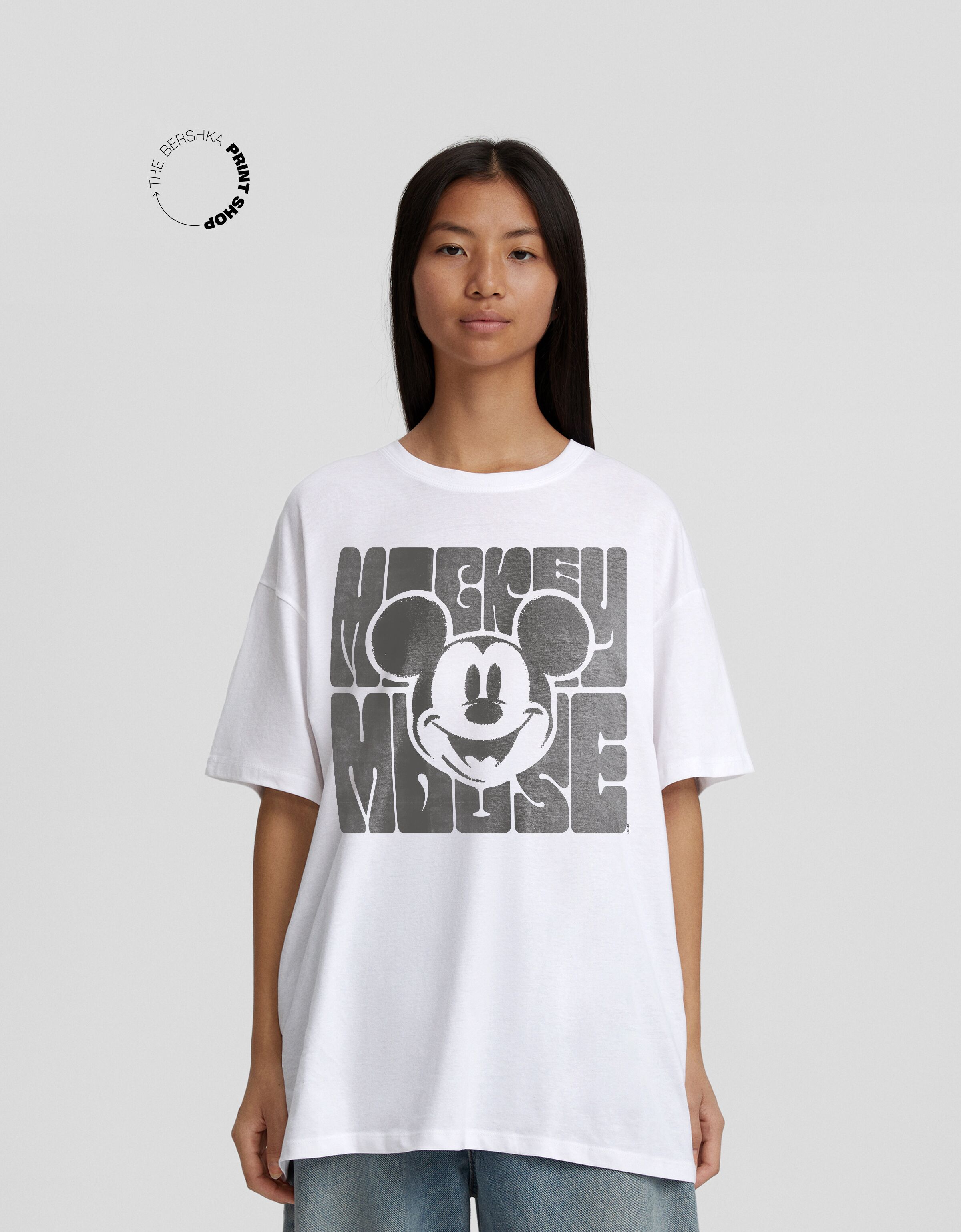 Mickey mouse sweatshirt bershka sale