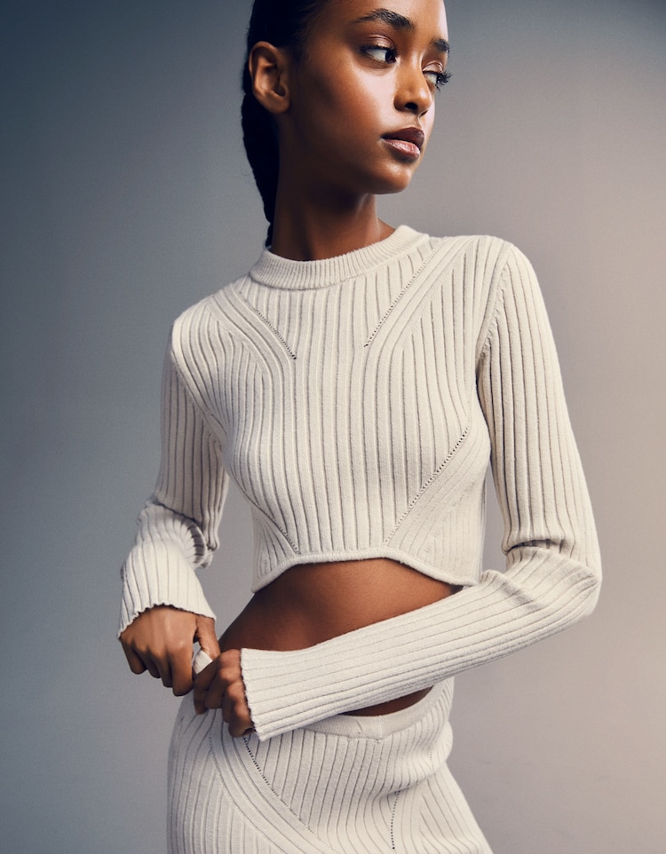 Pull cropped maille bord-côte